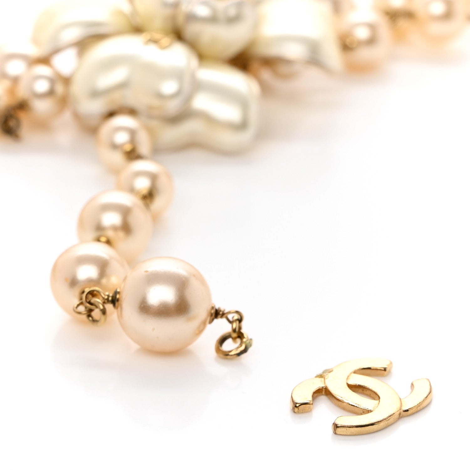 Chanel Pearl Beaded Camellia Chain Belt Gold White 2 of 6