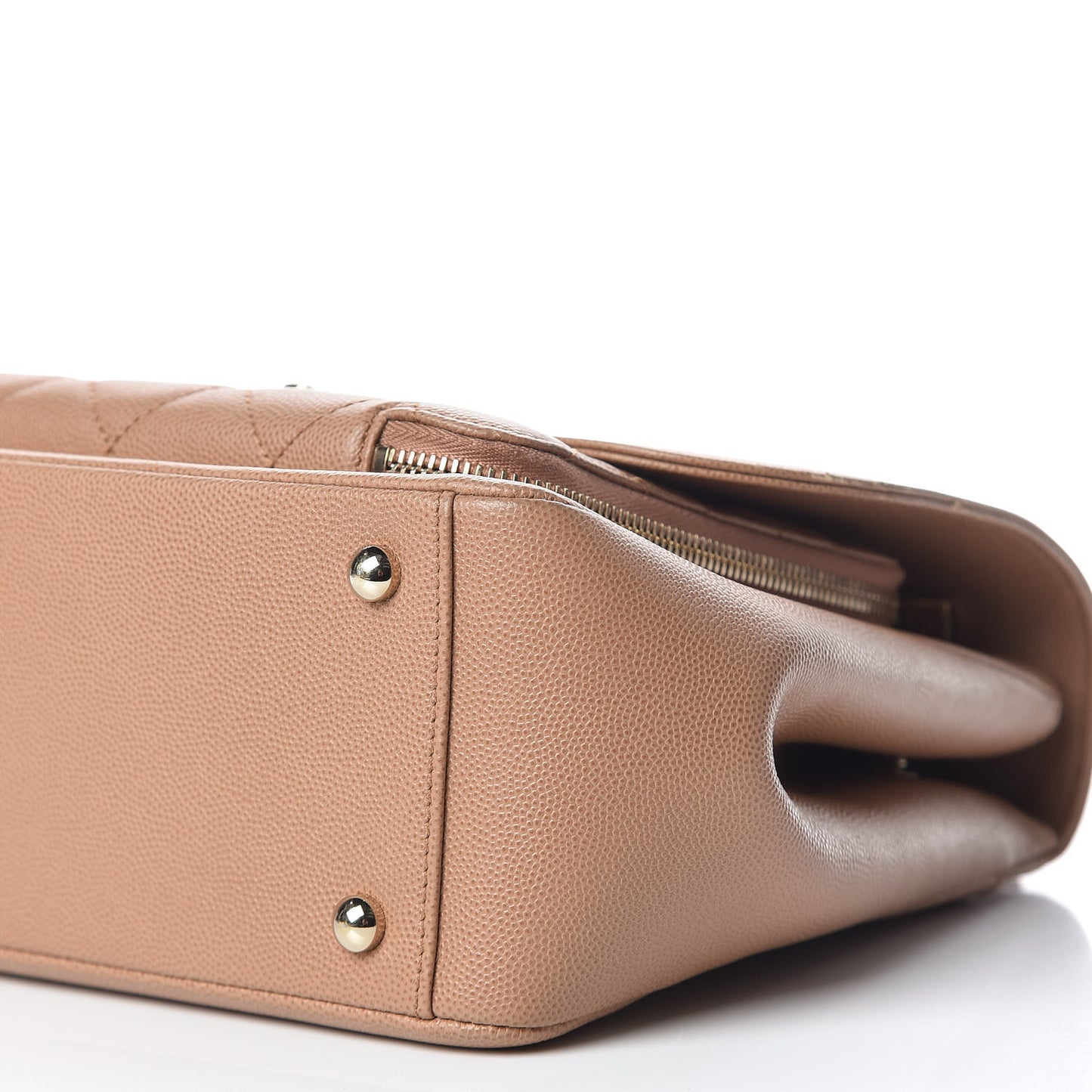 Caviar Quilted Large Business Affinity Flap Camel