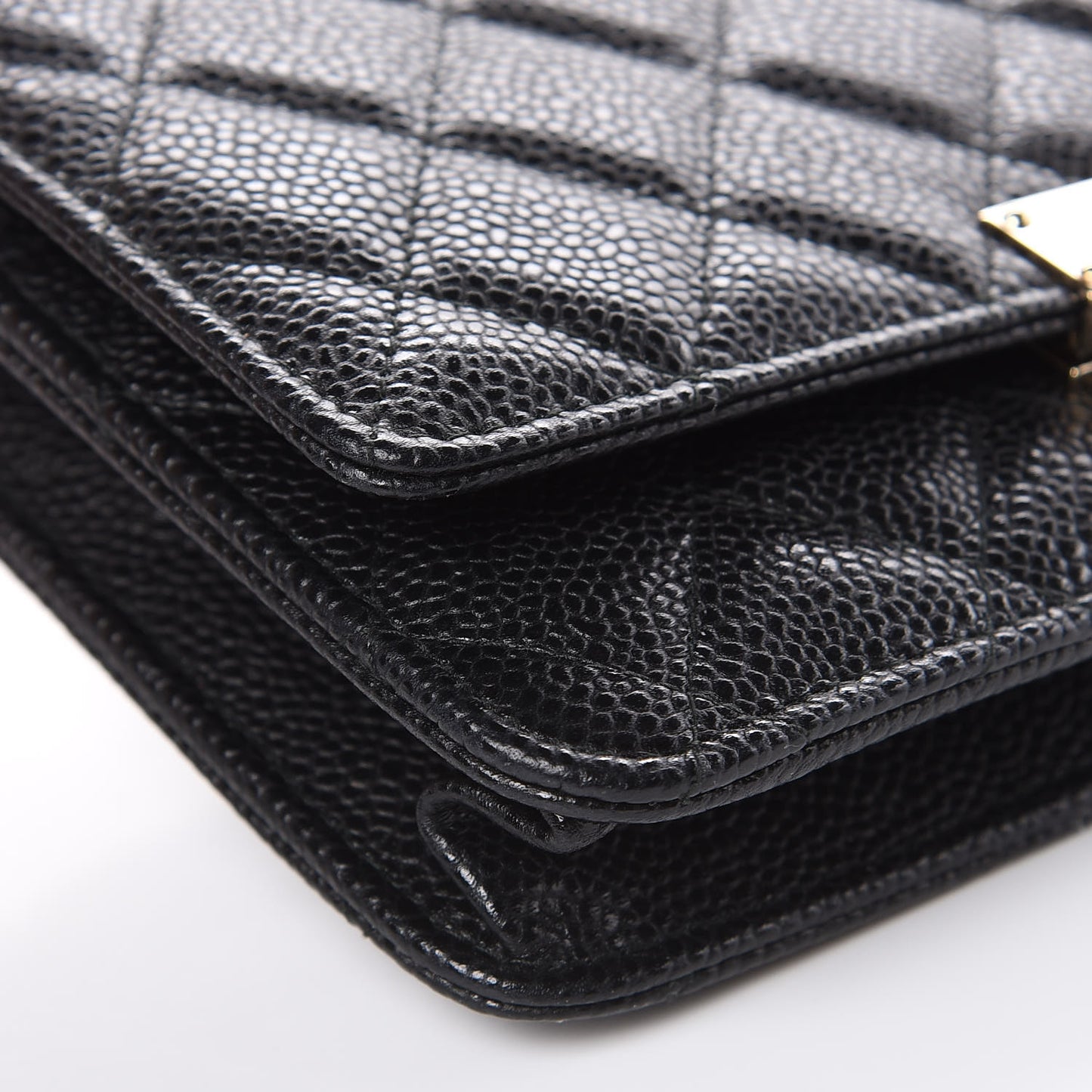 Caviar Quilted Golden Class Wallet On Chain WOC Black
