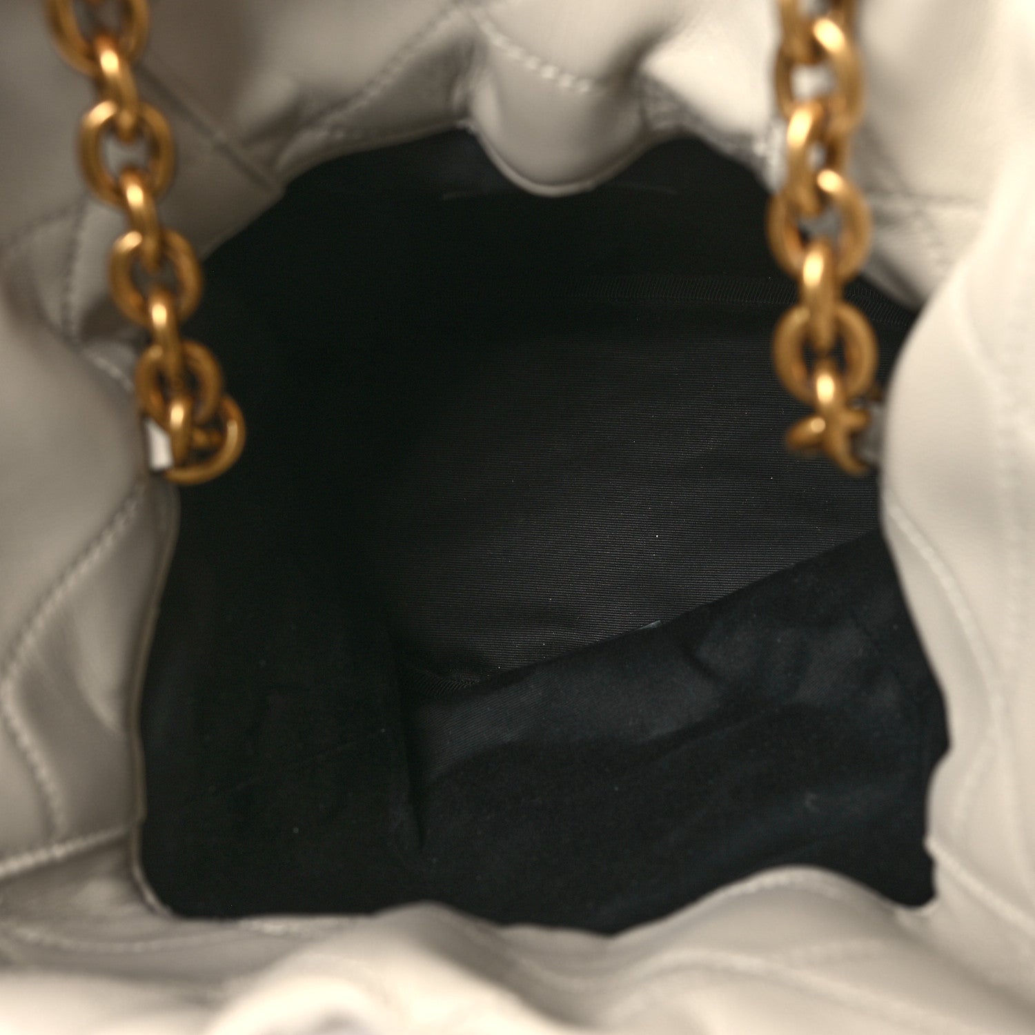 Saint Laurent Lambskin Quilted Le Maillon Bucket Bag Crema Soft 5 of 10