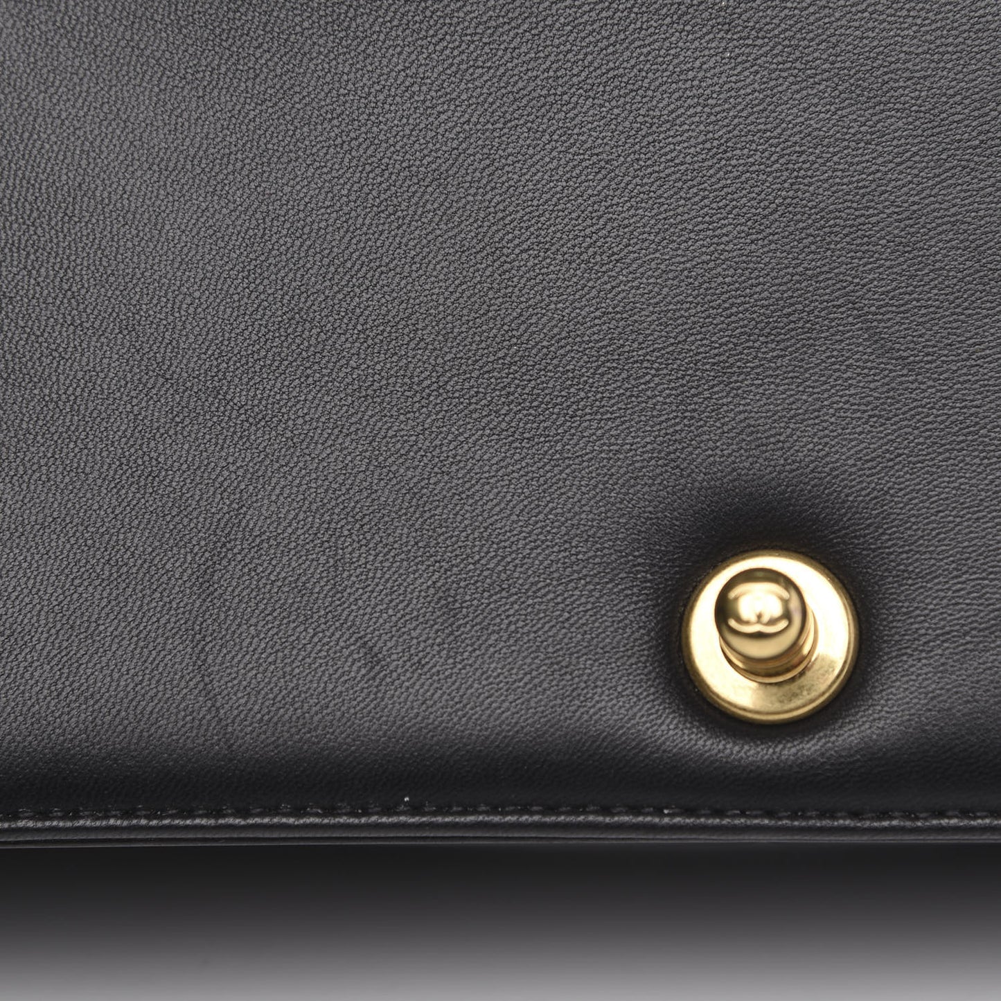 Lambskin Quilted Medium Boy Flap Black