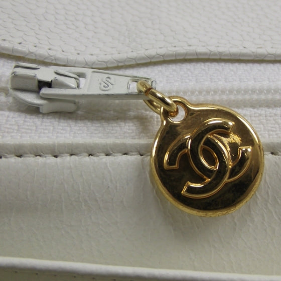 Chanel Caviar Vertical Quilt Jumbo Flap White 11 of 13