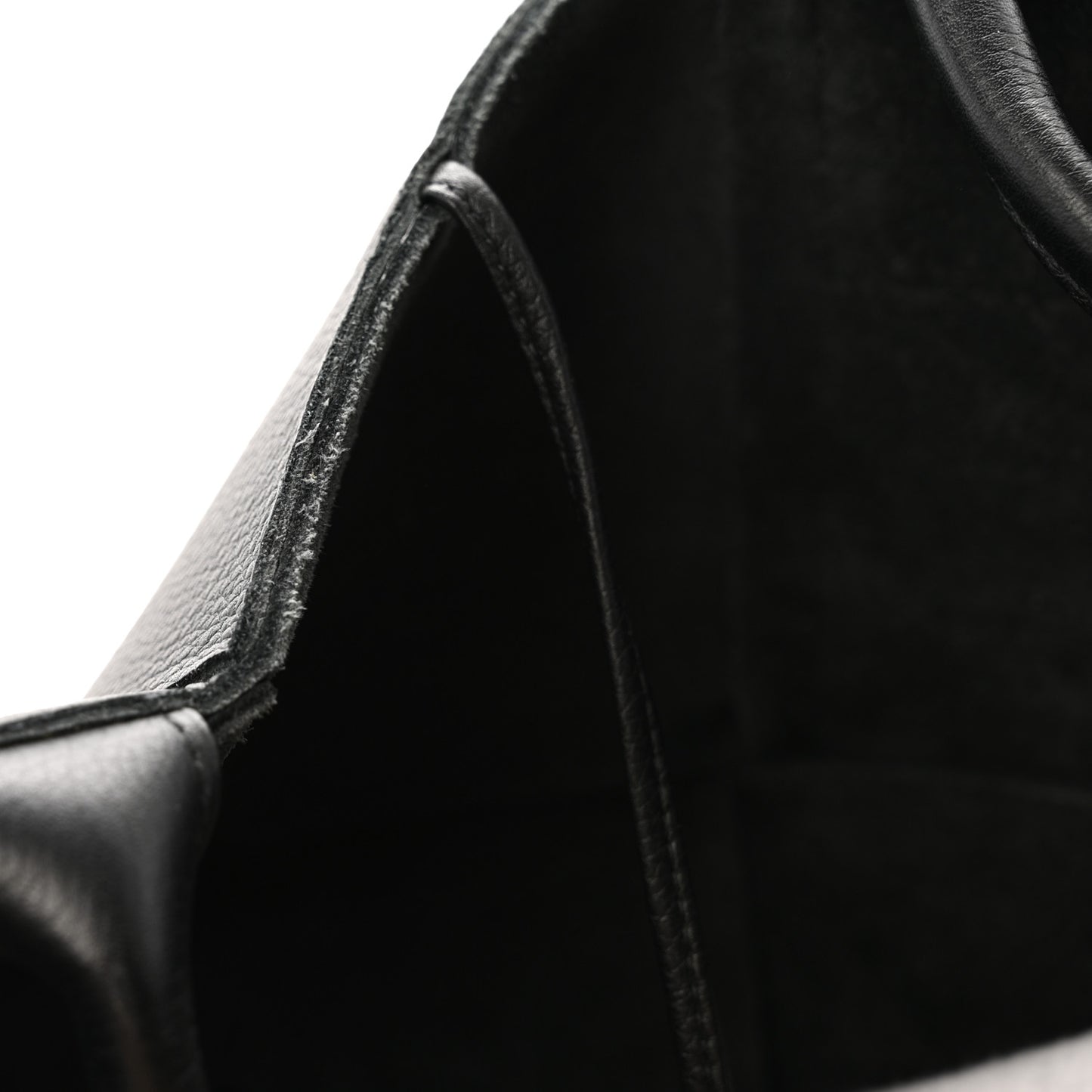 Grained Calfskin Maxi Intrecciato Arco Black