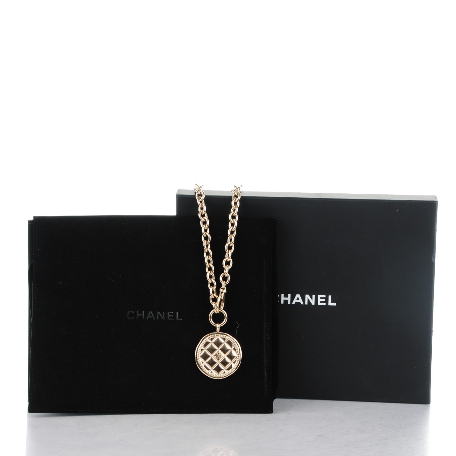 Chanel Medallion CC Quilted Pendant Necklace Gold 5 of 5