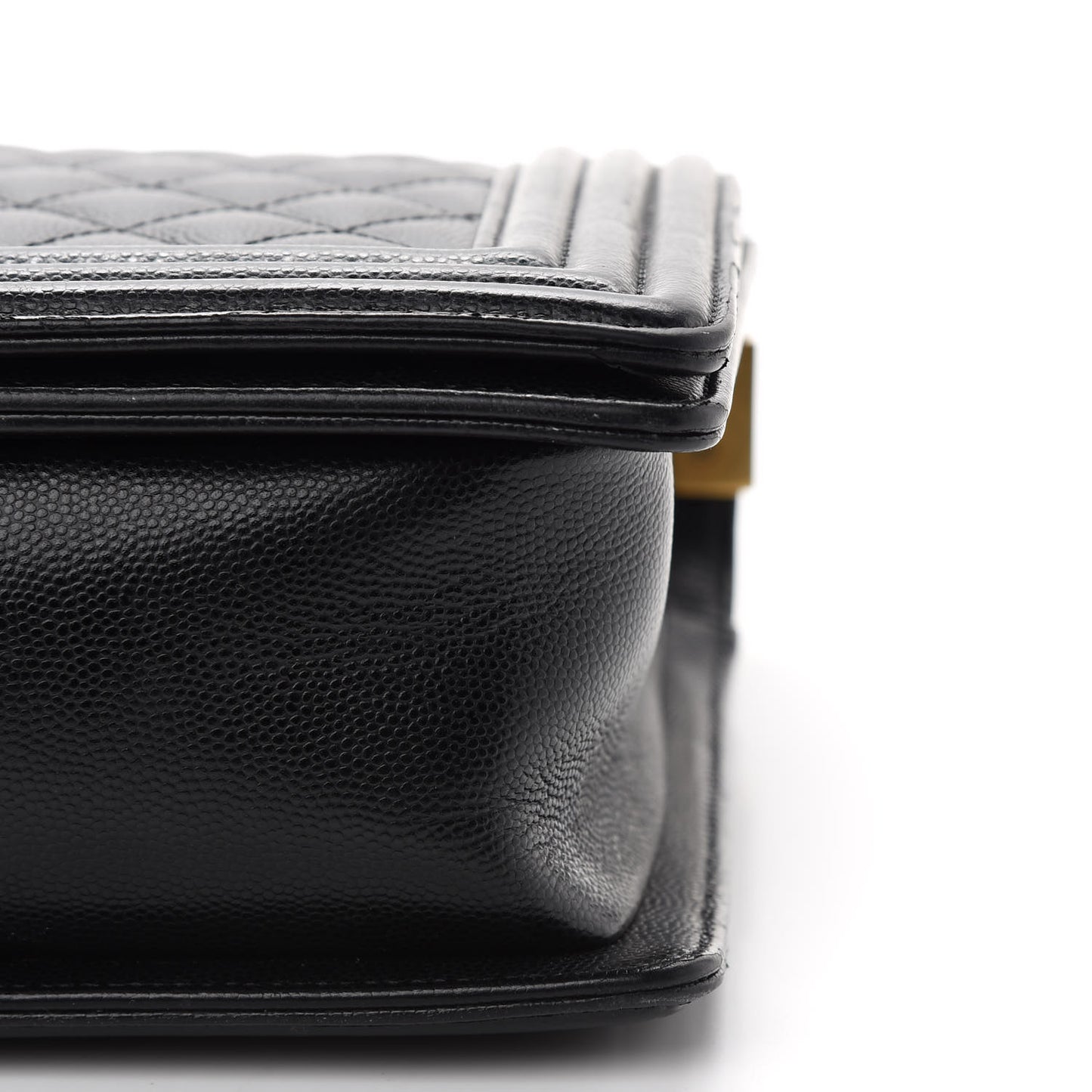 Caviar Quilted New Medium Boy Flap Black