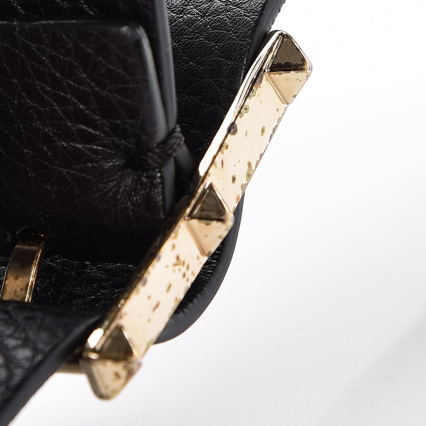 Pebbled Calfskin Large Rockstud Flip-Lock Messenger Bag Black