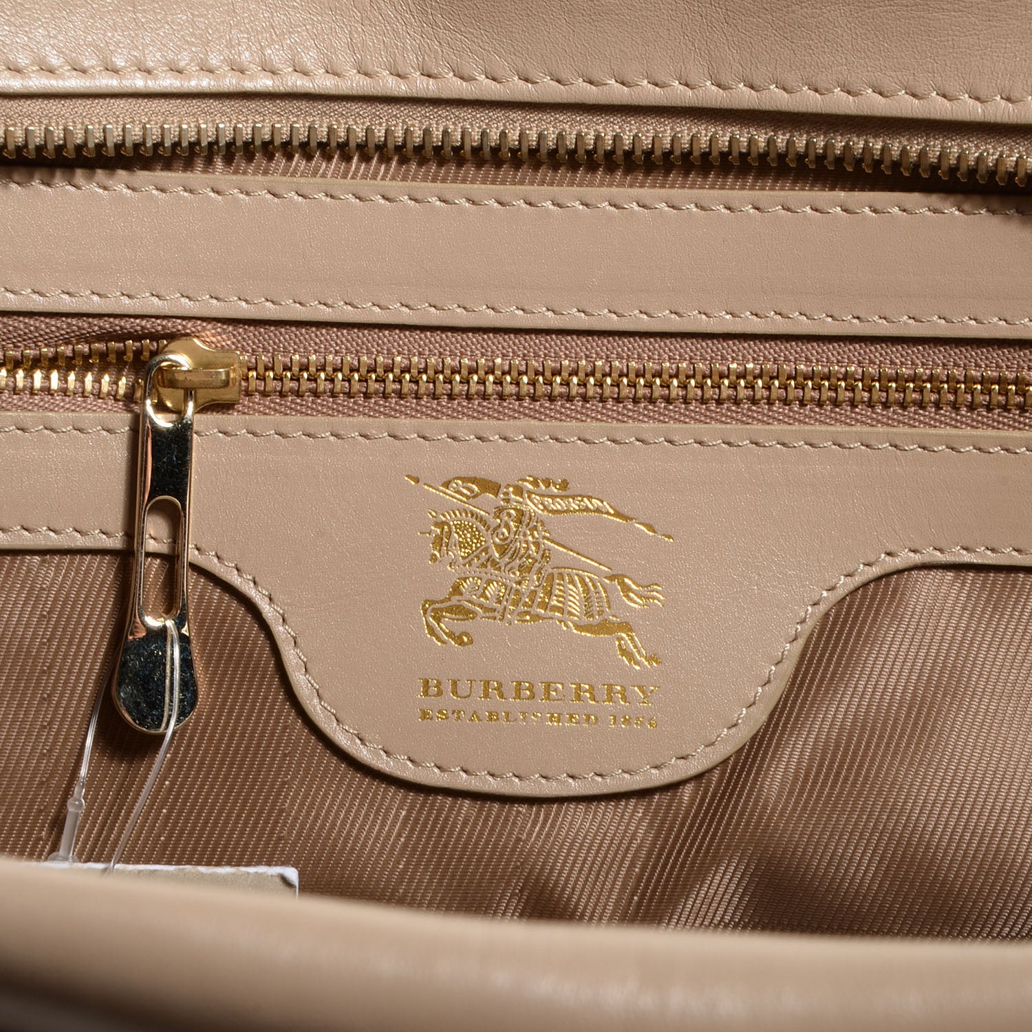 Burberry Quilted Calfskin Large Manor Tote Beige 6 of 9