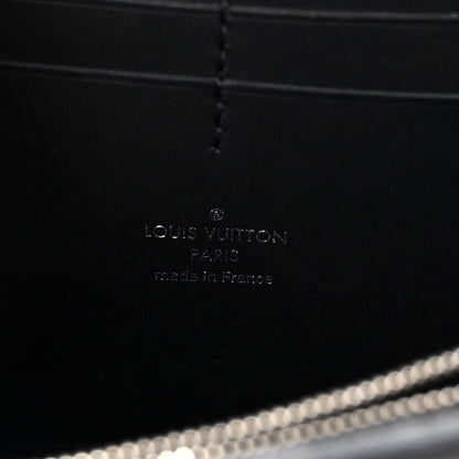 Louis Vuitton Reverse Monogram Giant Dauphine Bumbag 6 of 9