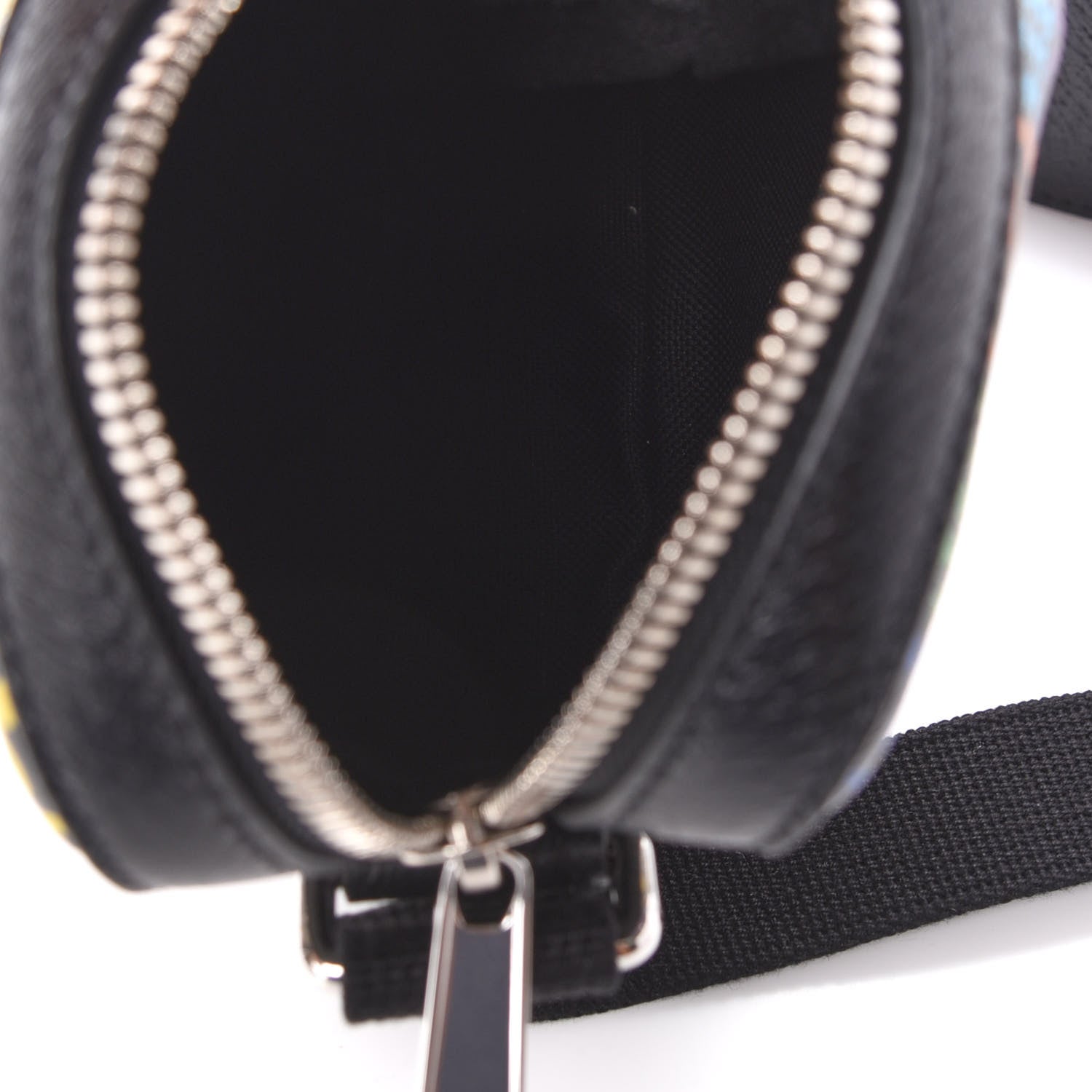 Gucci GG Supreme Monogram Psychedelic Messenger Bag Black 5 of 9