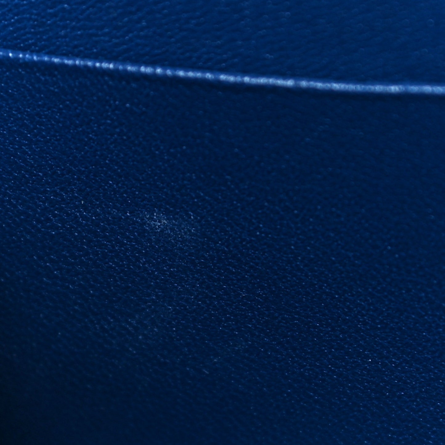 Grained Calfskin Diorama Croisiere Chain Wallet Blue