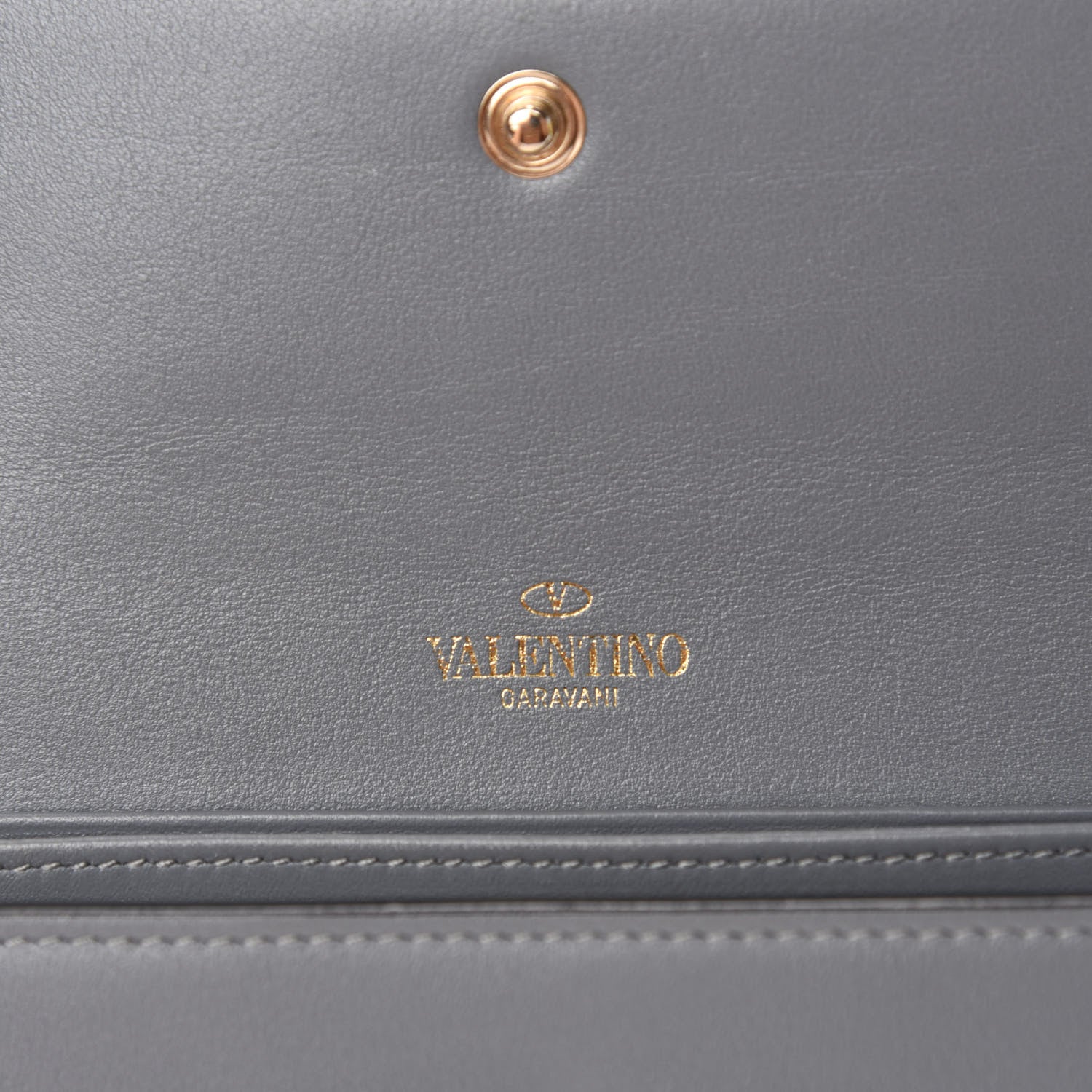 Valentino Garavani Vitello Rockstud Wristlet Travel Wallet Grey 6 of 8
