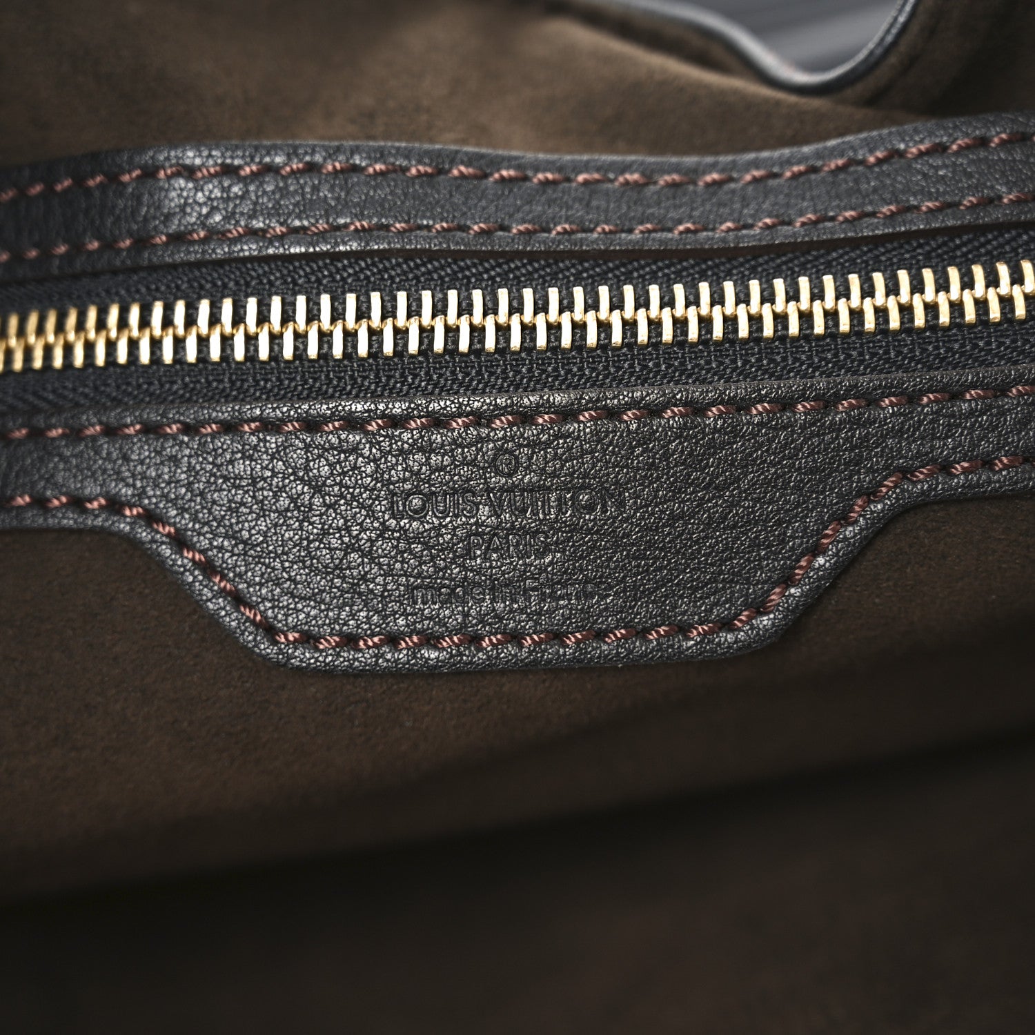 Louis Vuitton Mahina L Chocolate 6 of 9