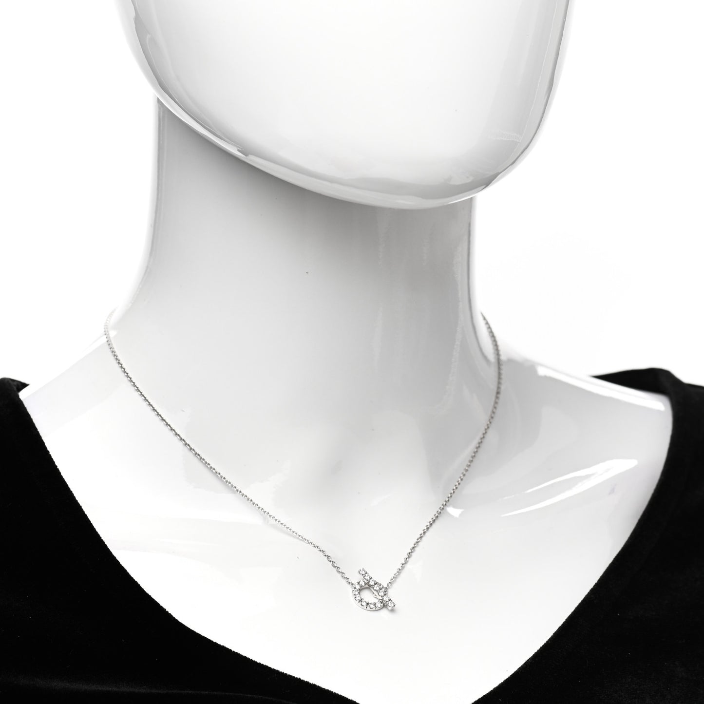 18K White Gold Diamond Finesse Pendant Necklace