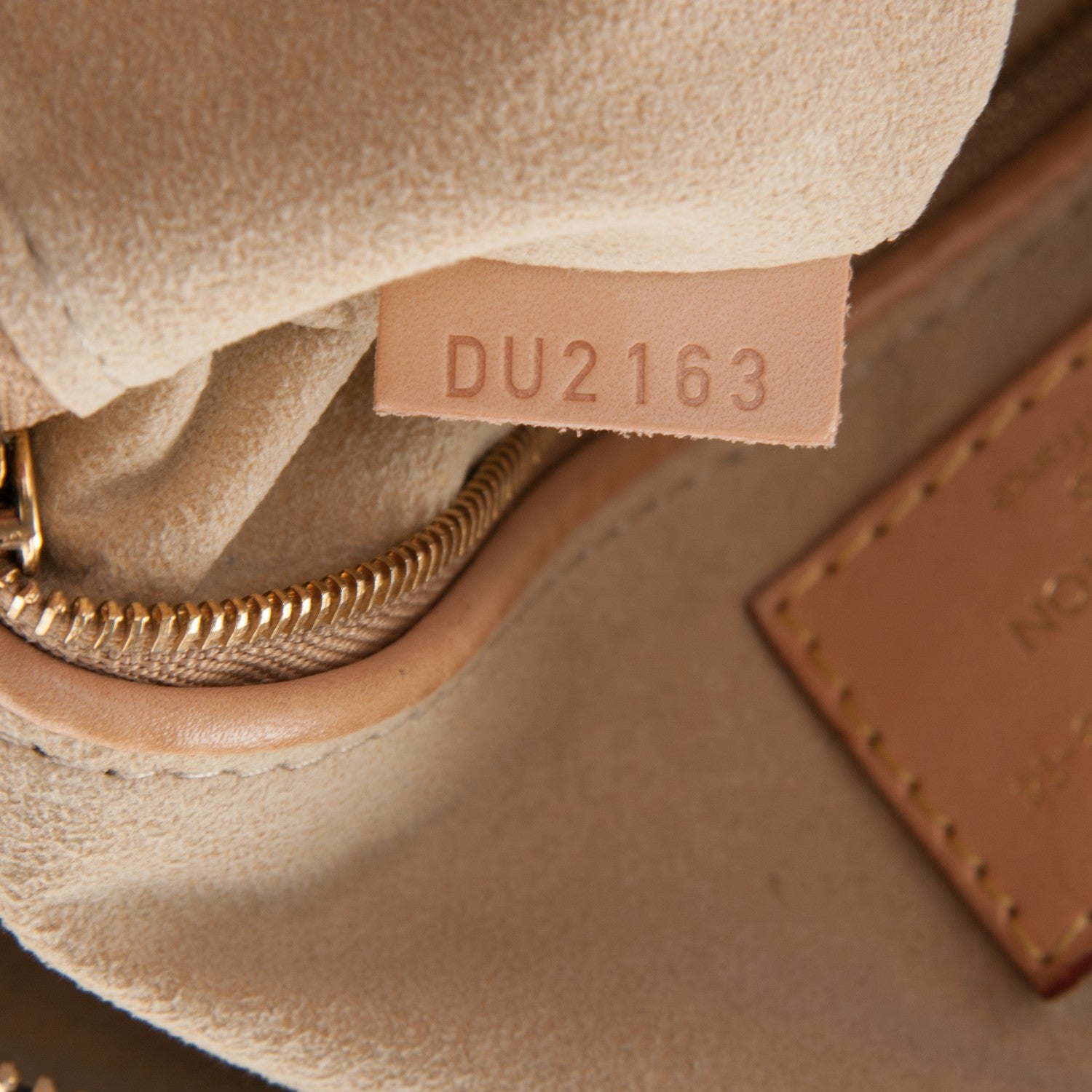 Louis Vuitton Monogram Lockit Chain MM 8 of 8