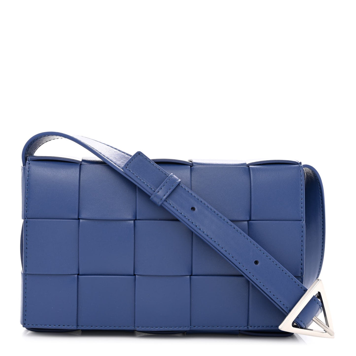 Lambskin Maxi Intrecciato Cassette Crossbody Bag Cruise