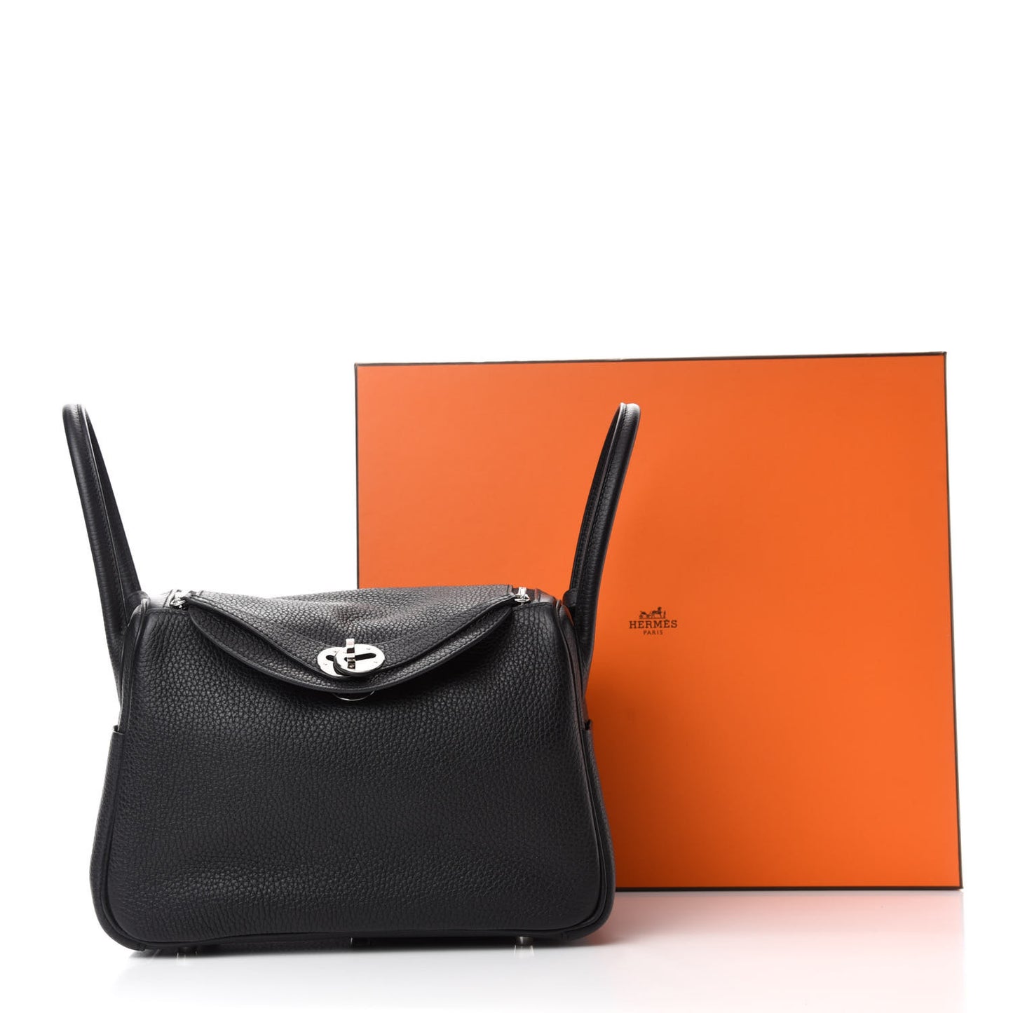 Taurillon Clemence Lindy 26 Black