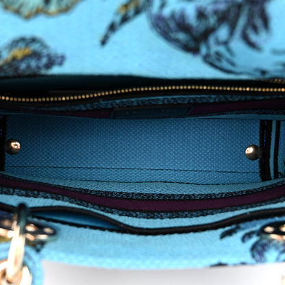 Christian Dior Canvas Toile de Jouy Voyage Embroidered Medium Lady D-Lite Celestial Blue 5 of 9