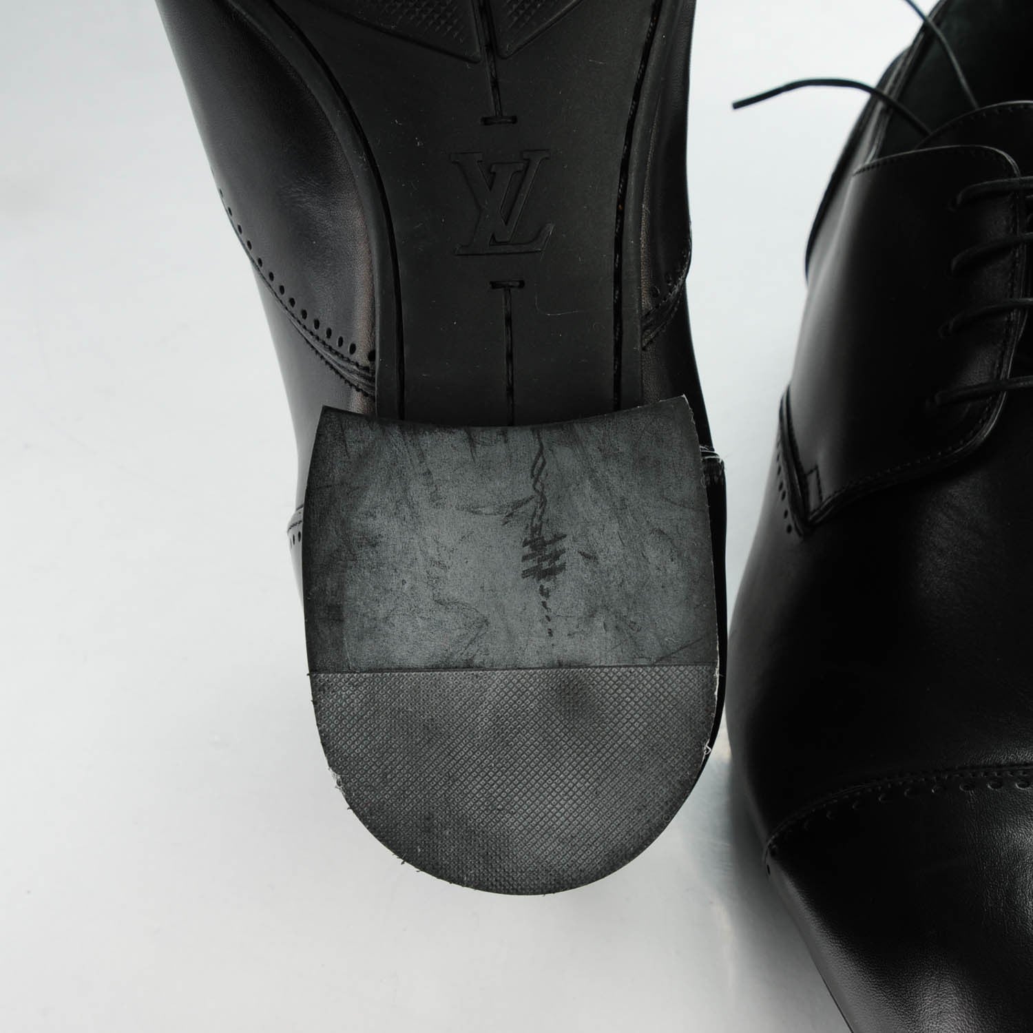 Louis Vuitton Calfskin Mens Captoe Derby Shoes 9 Black 6 of 7