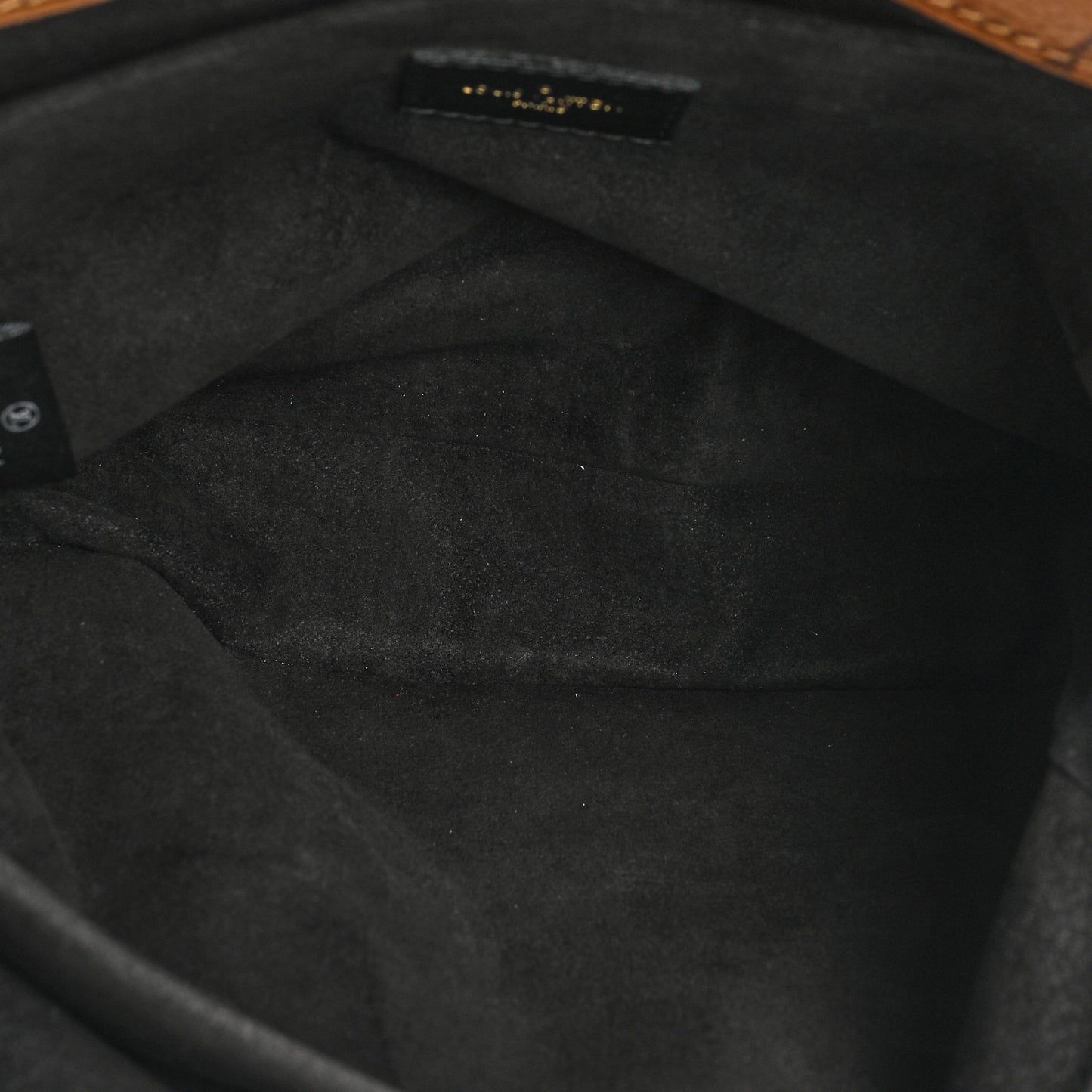 Reverse Monogram Pochette Metis