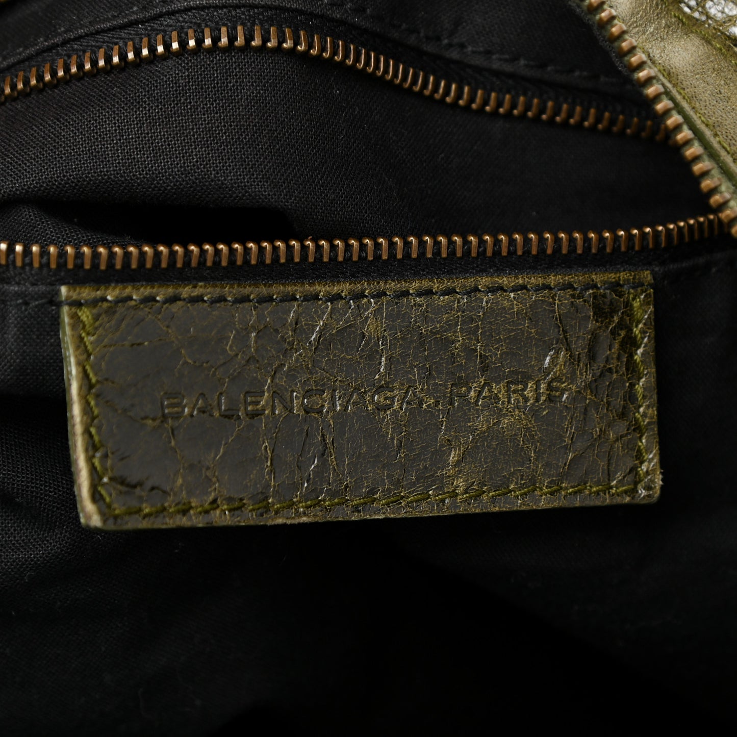 Agneau Classic Hardware Day Hobo Olive