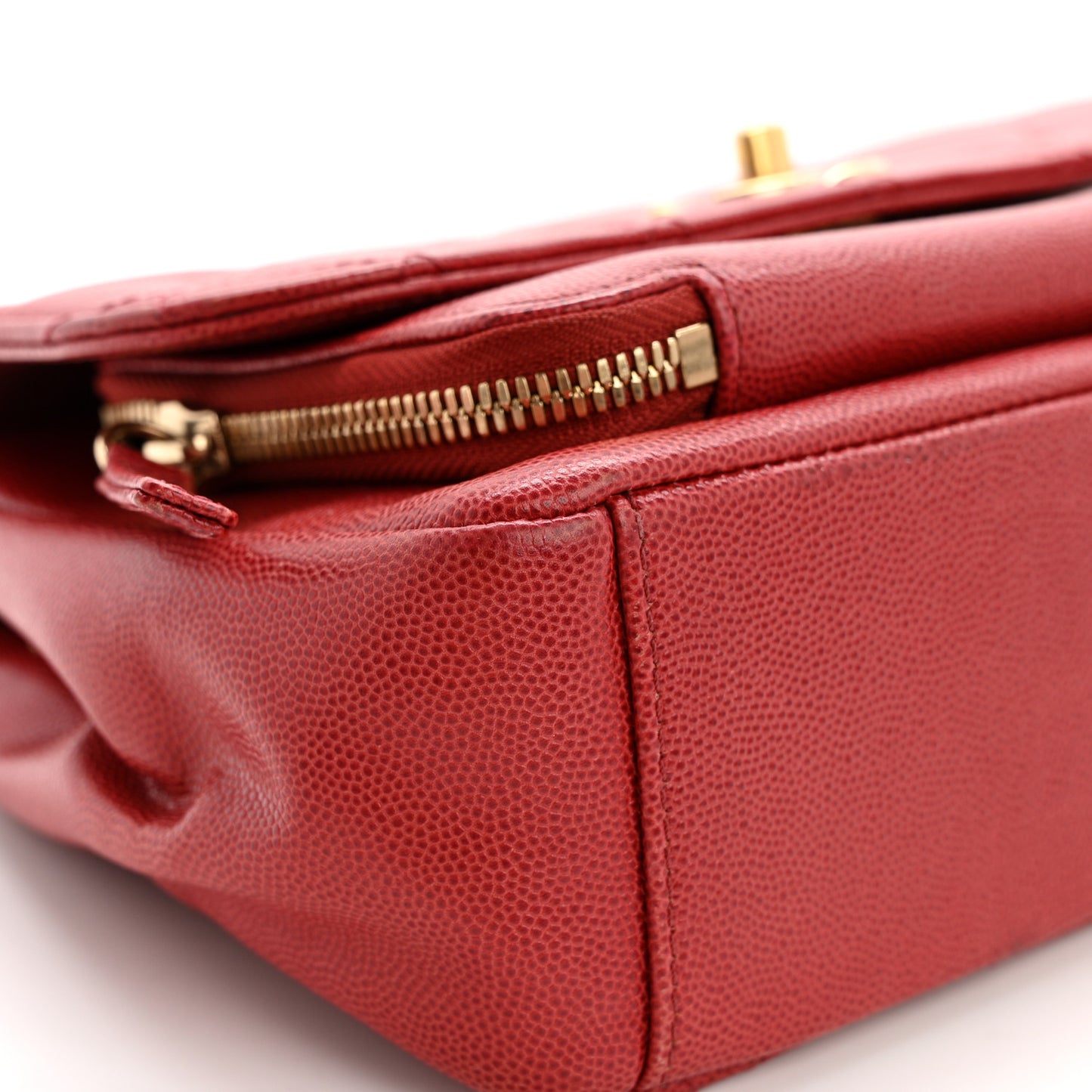 Caviar Quilted Medium Business Affinity Flap Red