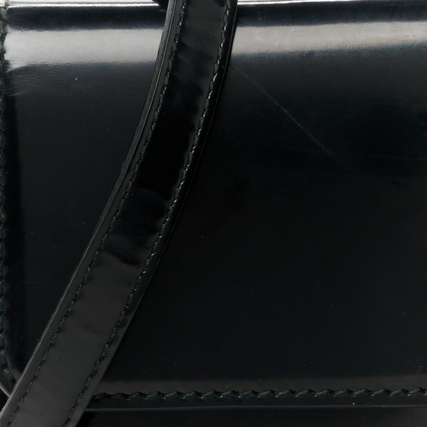 Shade Lux Calfskin Icon Wallet Black