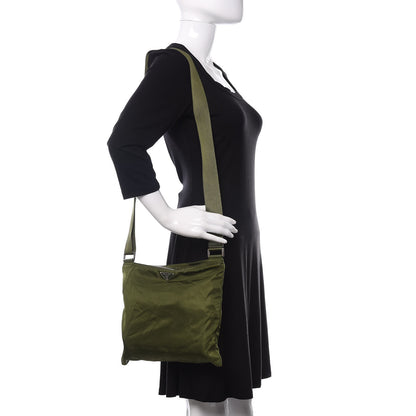 Prada Tessuto Nylon Flat Messenger Militare 2 of 9