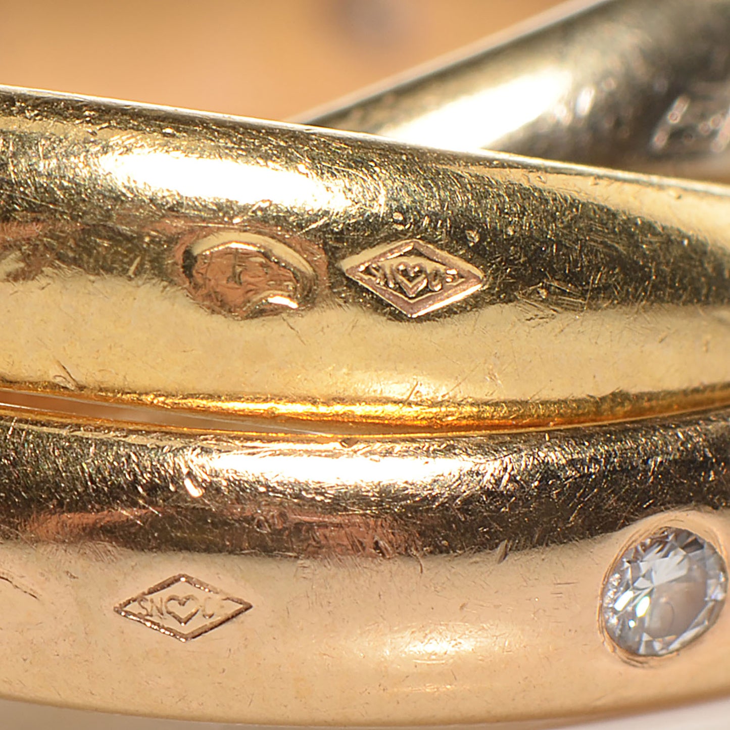 18k Yellow Gold Diamond Trinity Rolling Ring 49 5