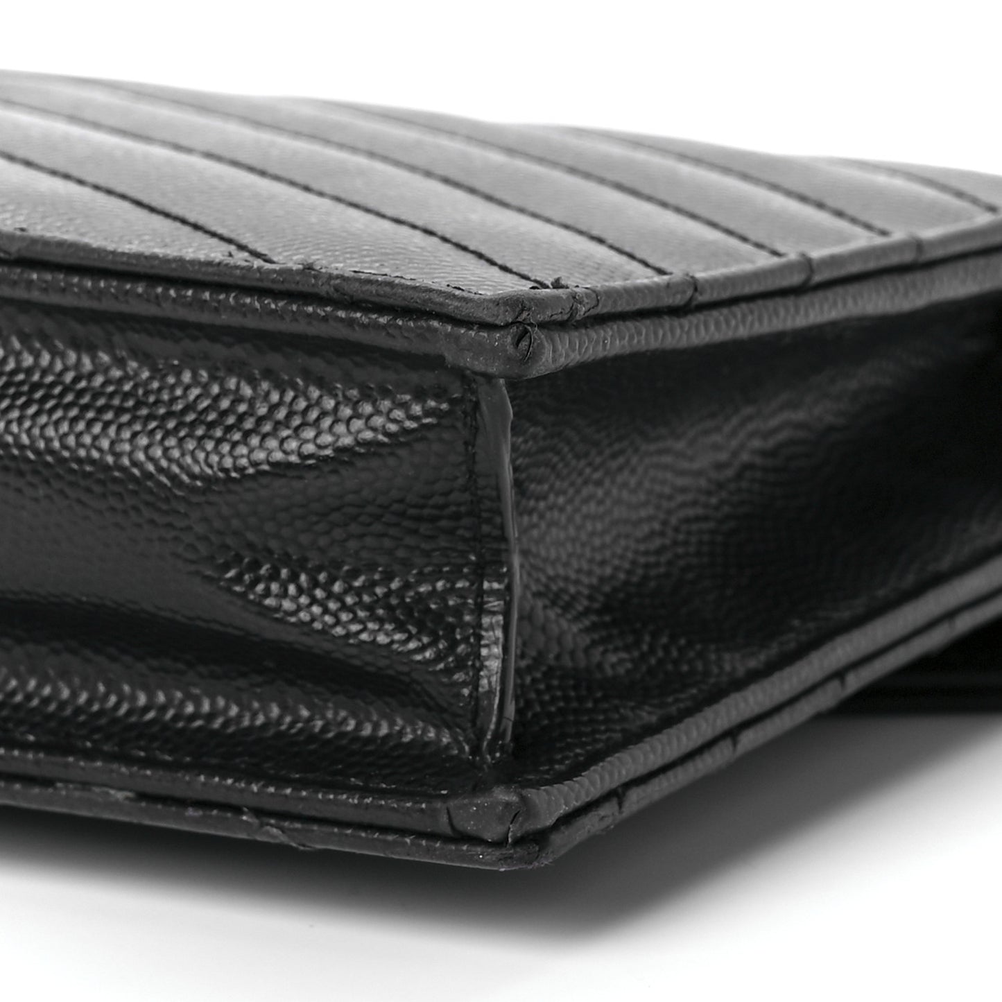 Grain De Poudre Matelasse Chevron Monogram Monochrome Envelope Chain Wallet Black