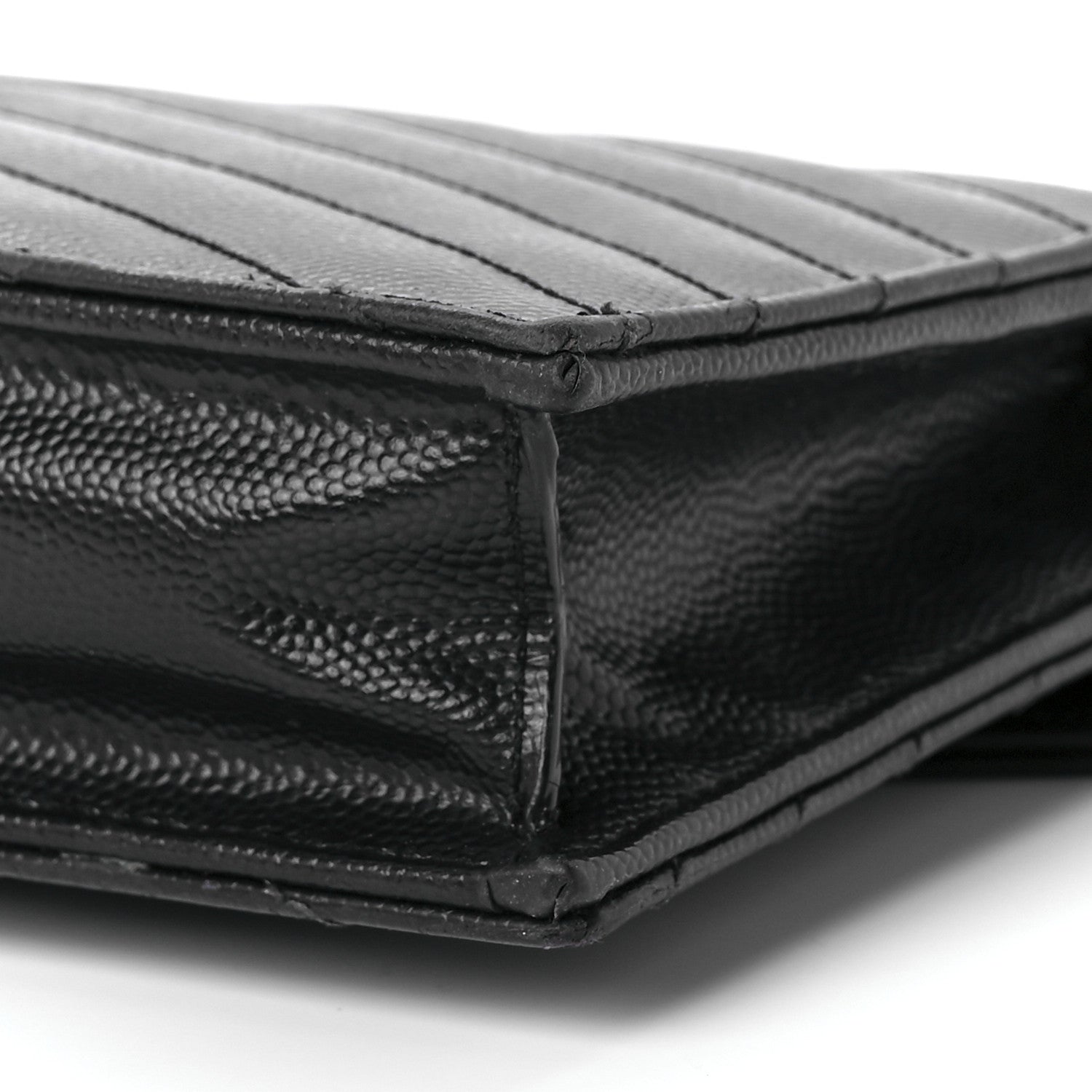 Saint Laurent Grain De Poudre Matelasse Chevron Monogram Monochrome Envelope Chain Wallet Black 11 of 11