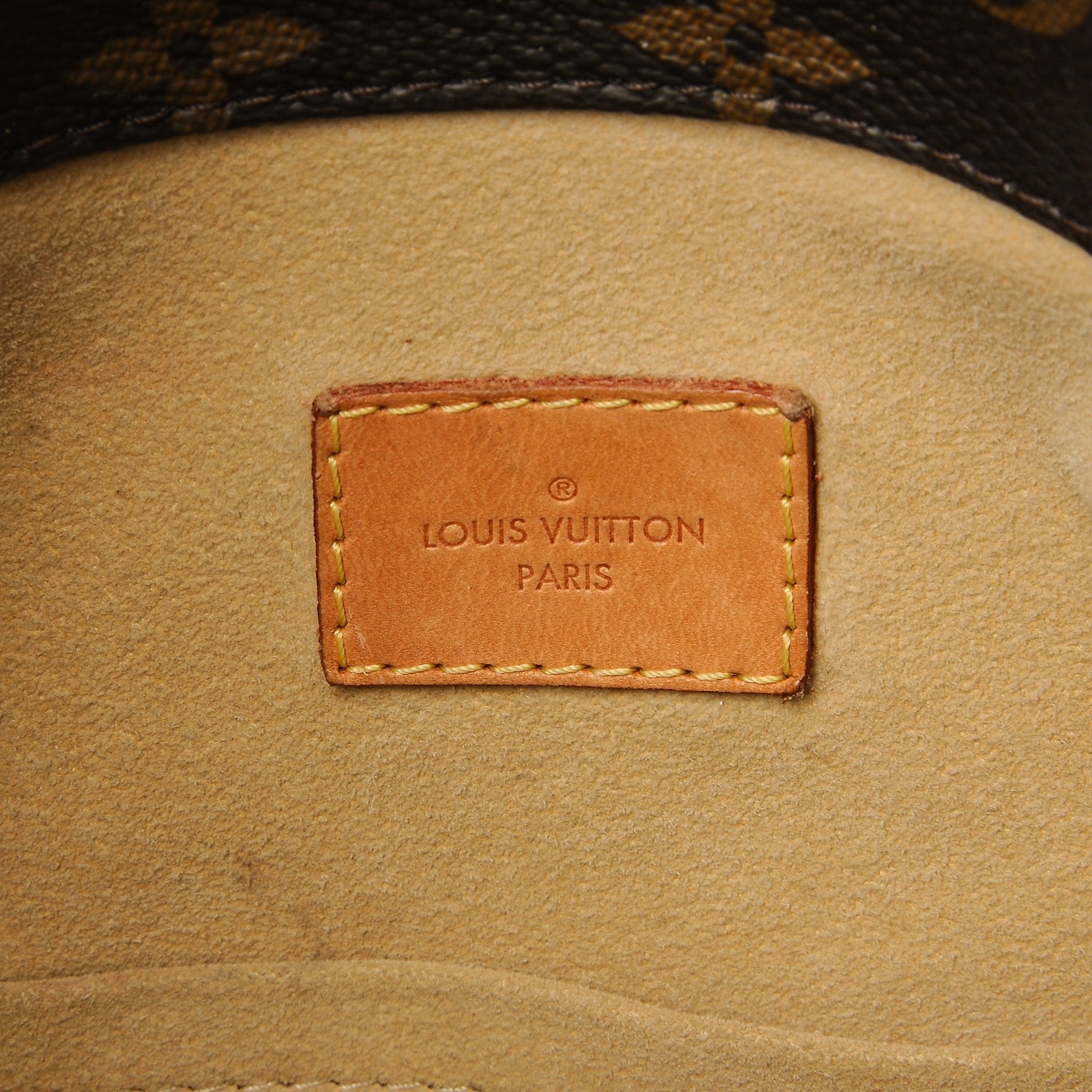 Louis Vuitton Monogram Artsy MM 8 of 10