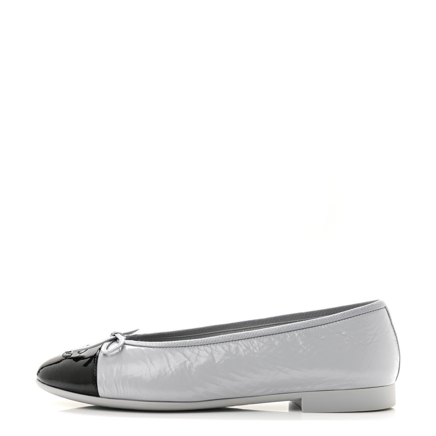 Shiny Crumpled Calfskin Patent CC Cap Toe Ballerina Flats 39 Grey Black