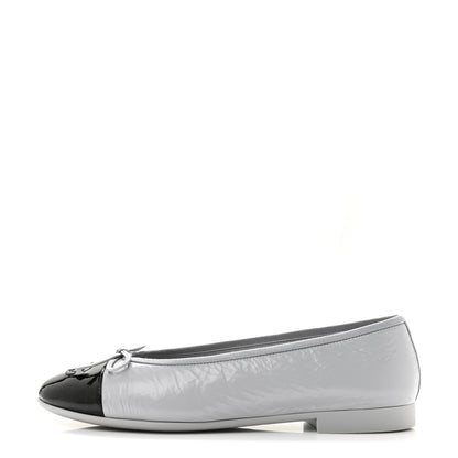 Chanel Shiny Crumpled Calfskin Patent CC Cap Toe Ballerina Flats 39 Grey Black 1 of 10