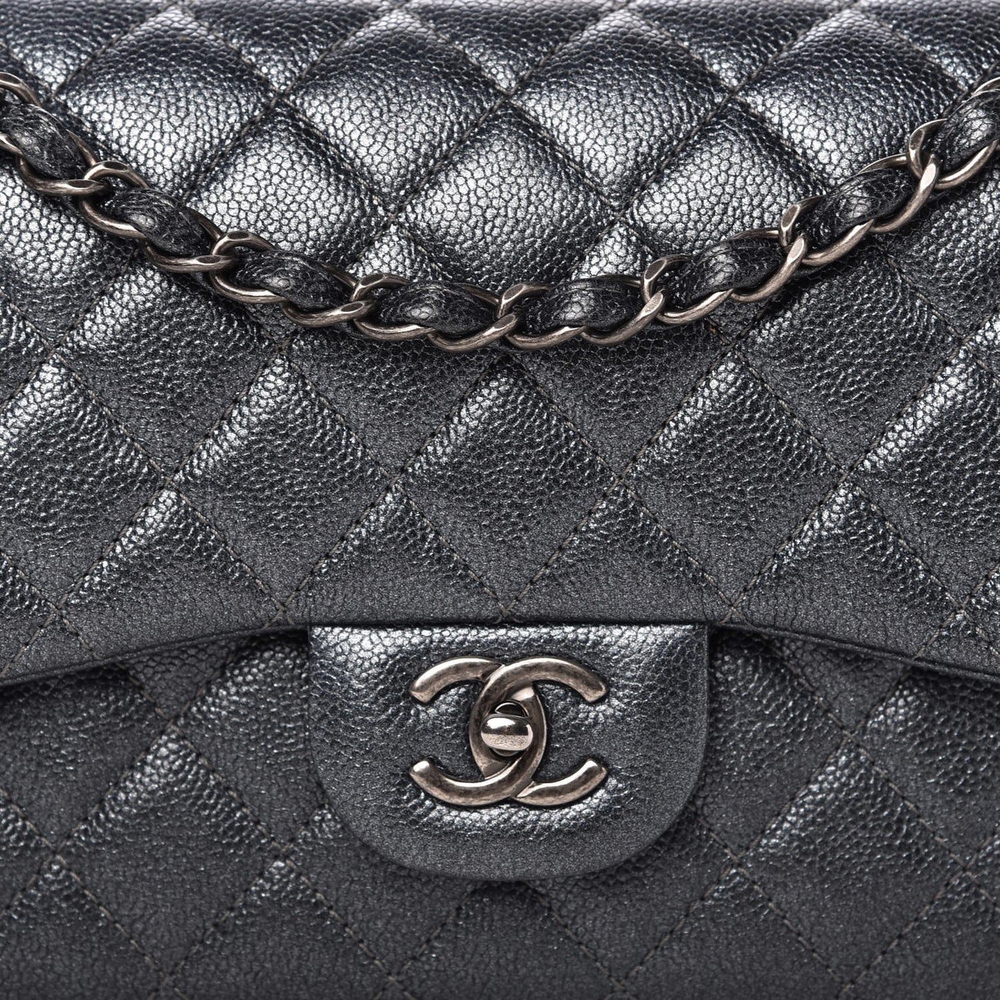 Pearly Caviar Quilted Jumbo Double Flap Black