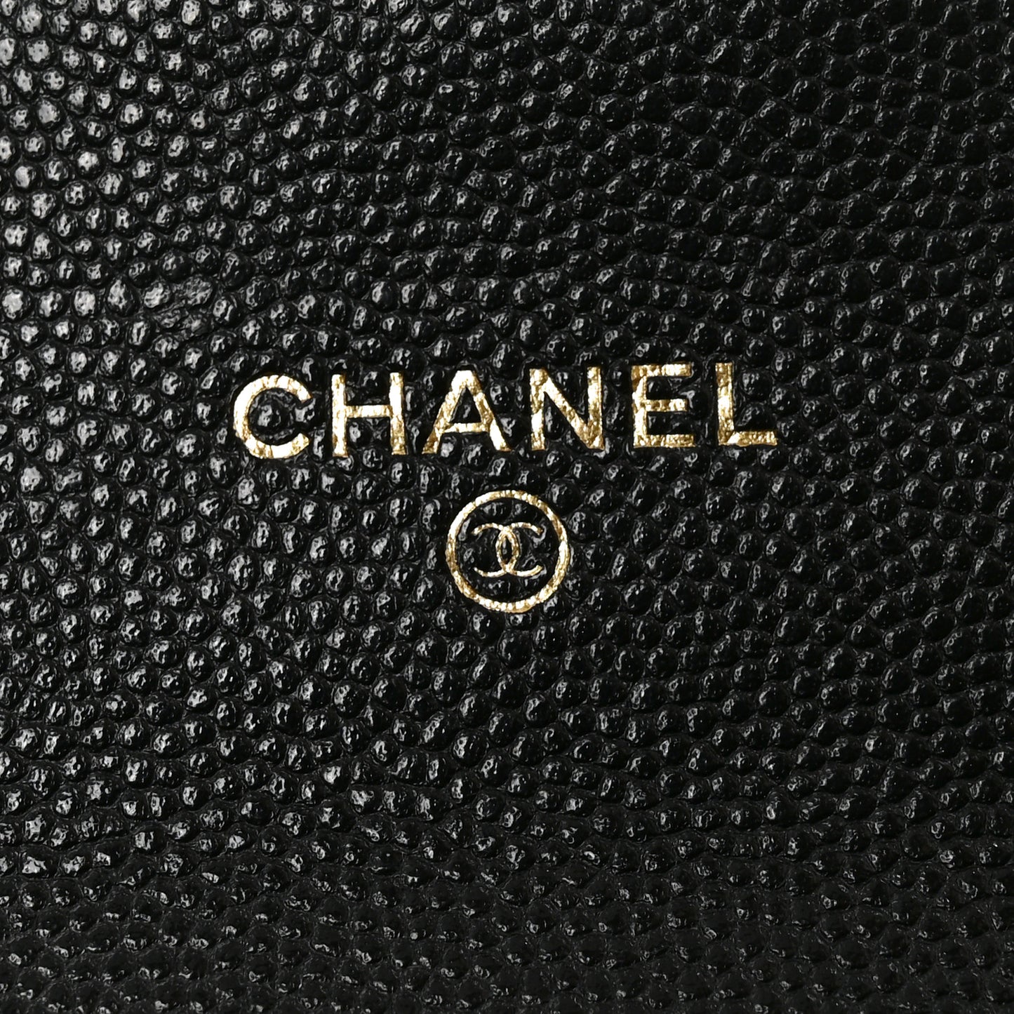 Caviar Quilted Medium Gusset Flap Wallet Black