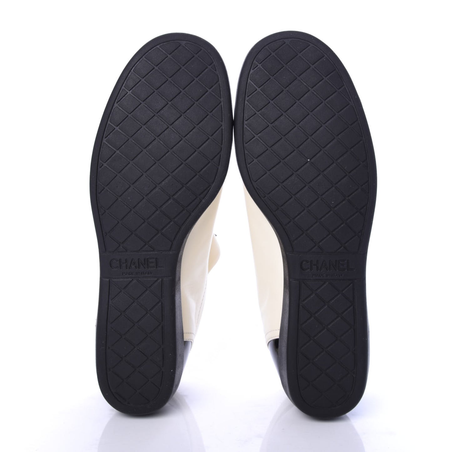 Lambskin Patent Calfskin CC Sneakers 39 White Black