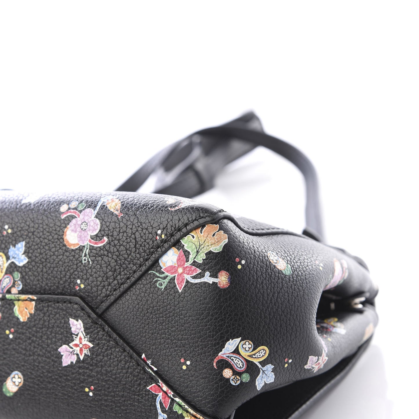 Soft Calfskin Lockme II Floral Chain Bag BB Black