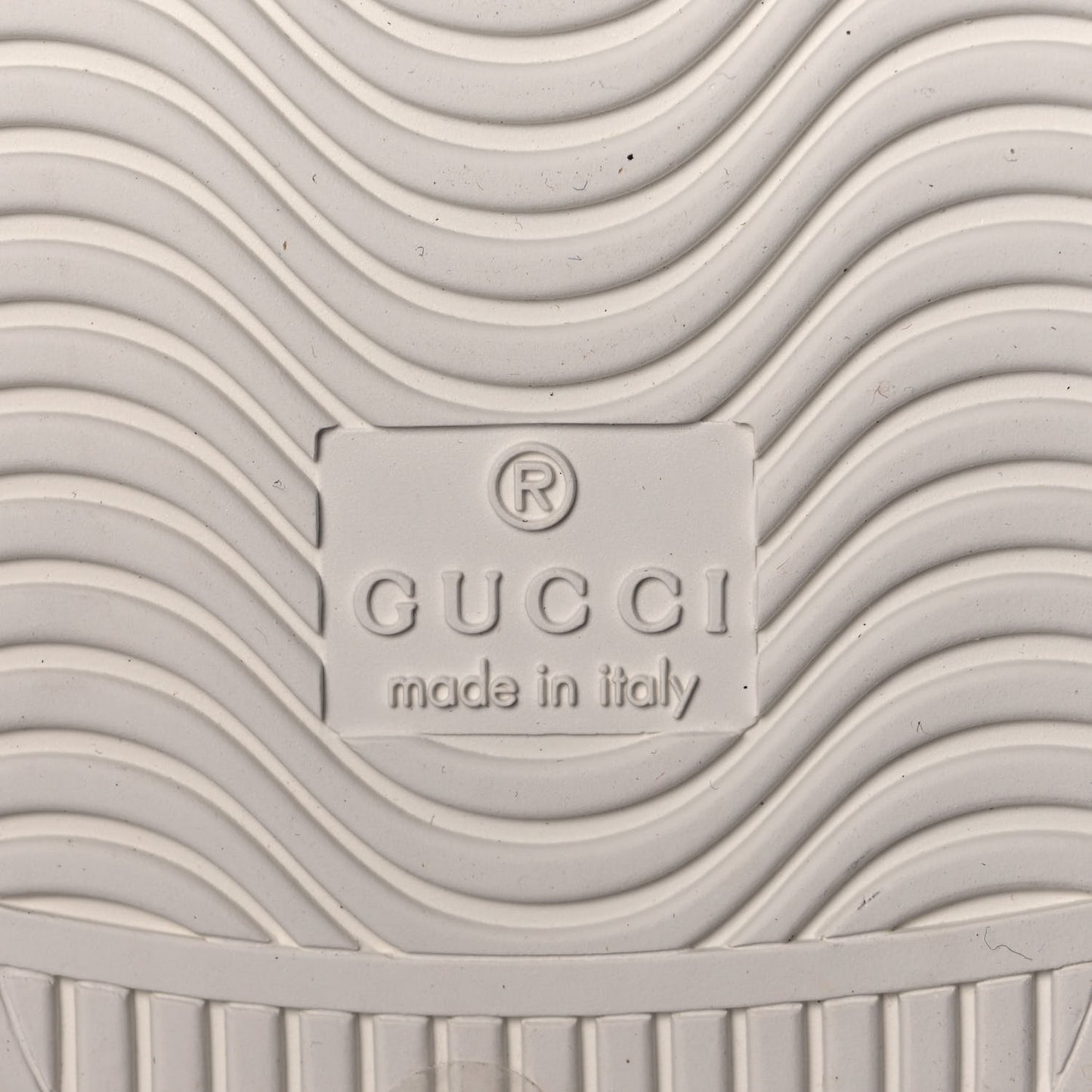 Calfskin Web Interlocking G Mens Ace Sneakers 11 White