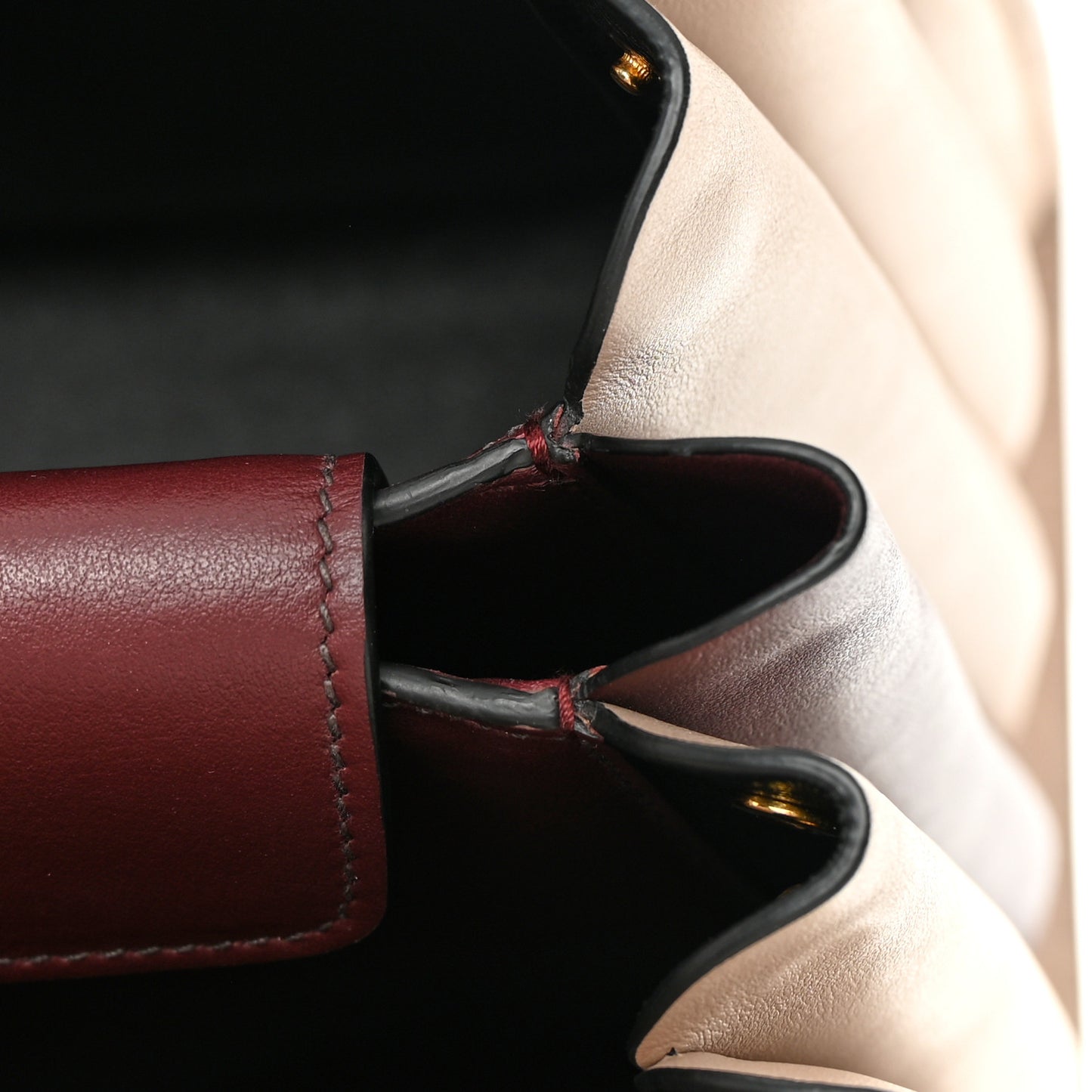 Saffiano City Calfskin Medium Bibliothèque Top Handle Cammeo