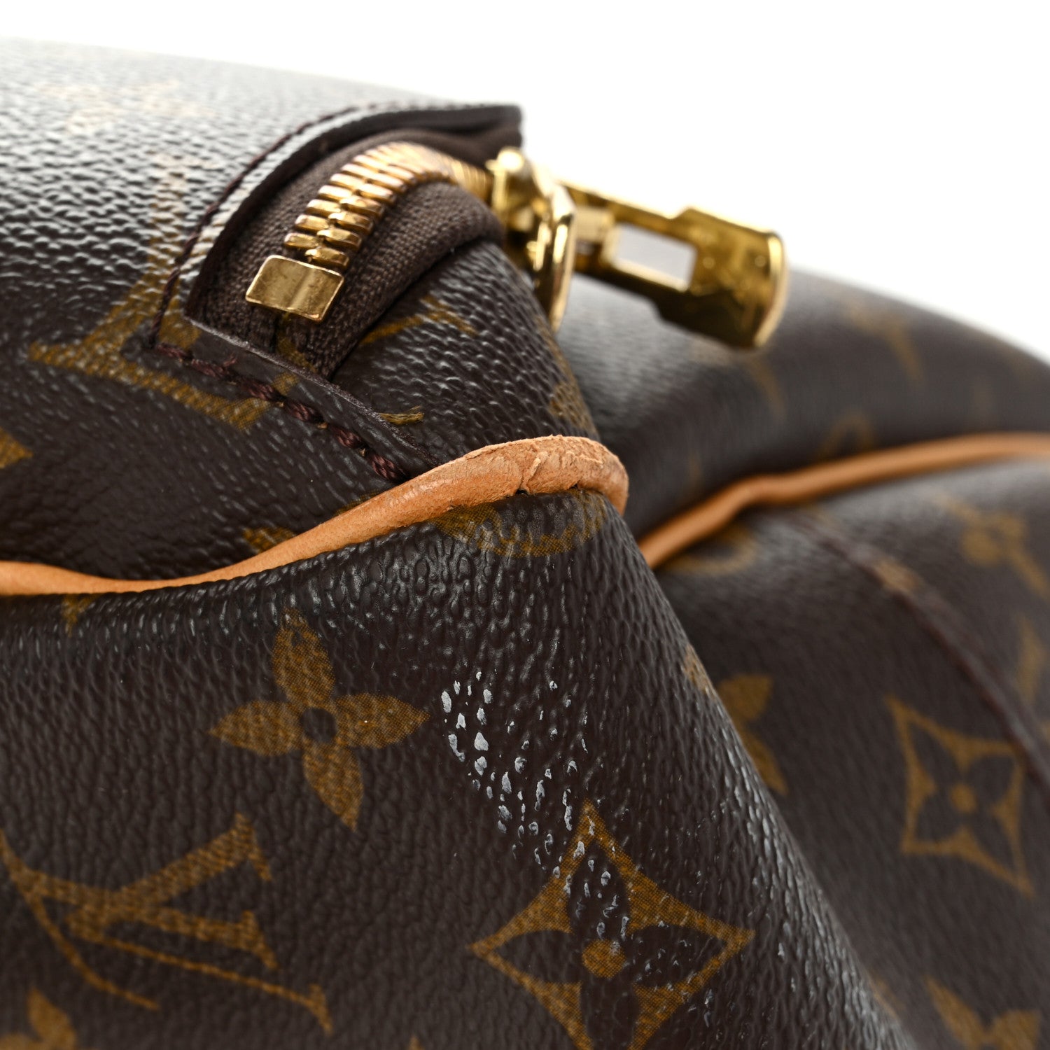 Louis Vuitton Monogram Evasion Sports Bag 11 of 13