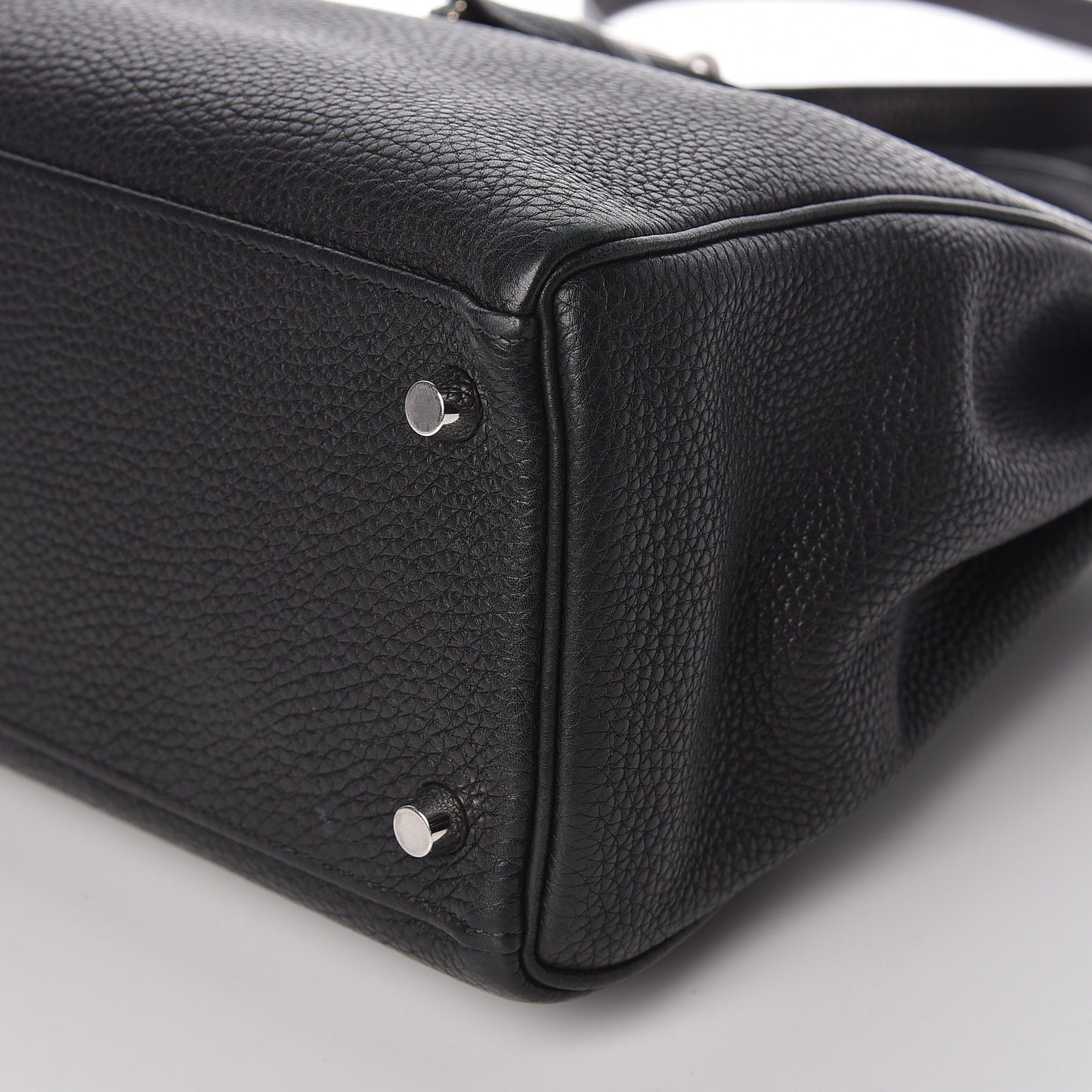 Togo Kelly Retourne 32 Black
