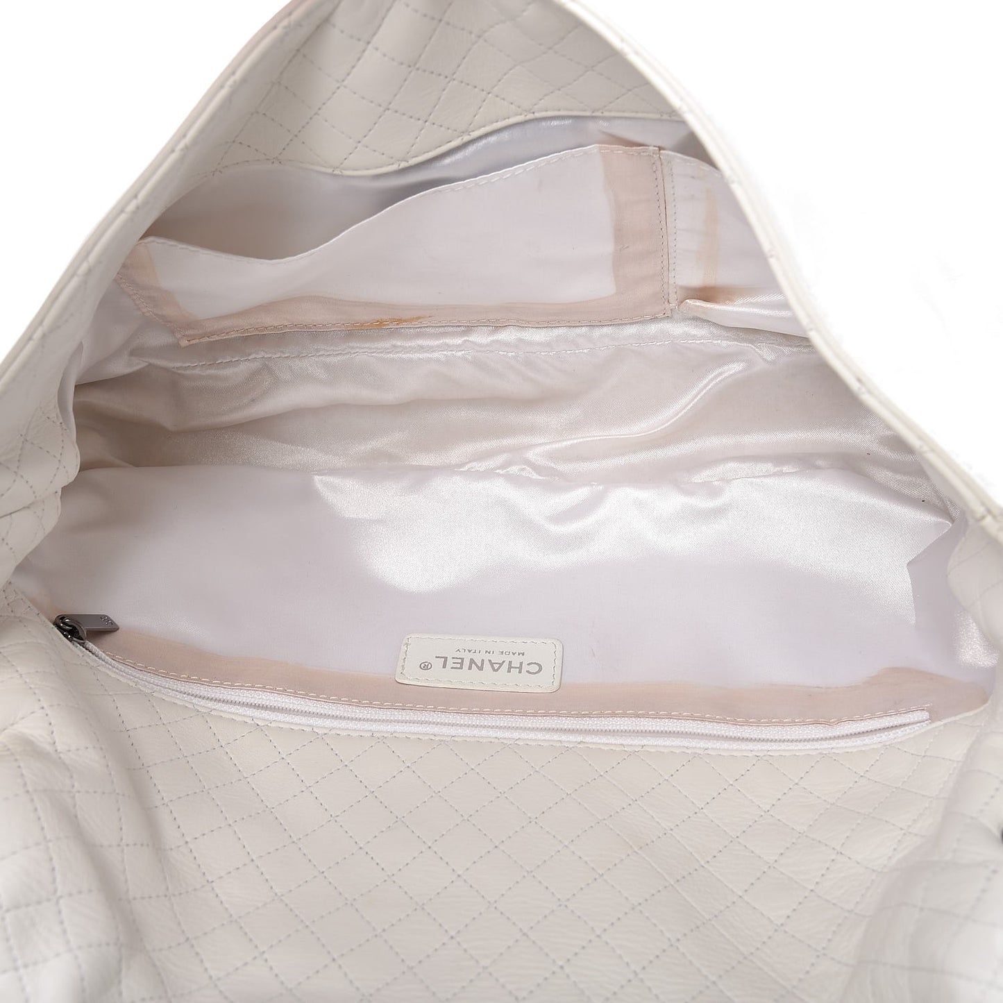 Lambskin Large Soft and Chain Flap White