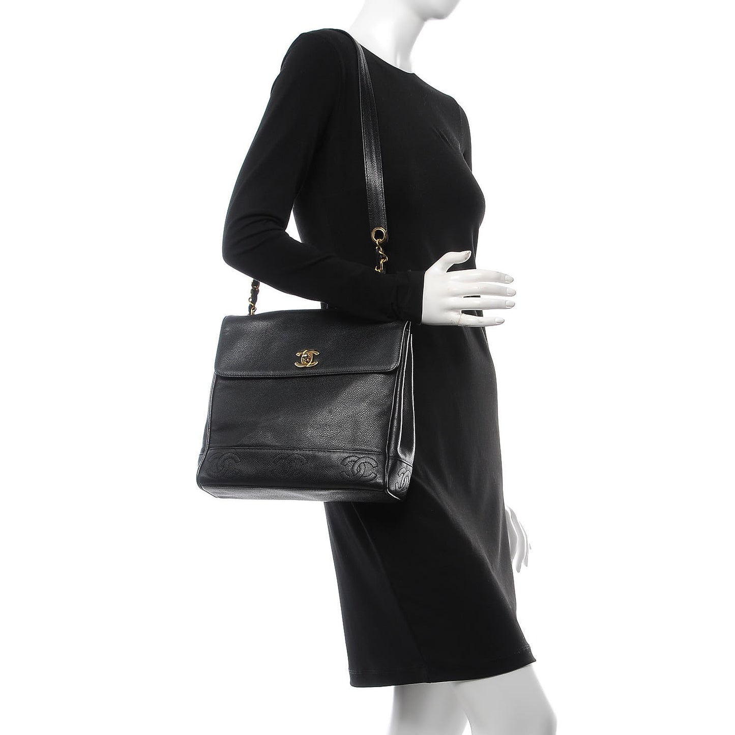 Caviar CC Shoulder Bag Black