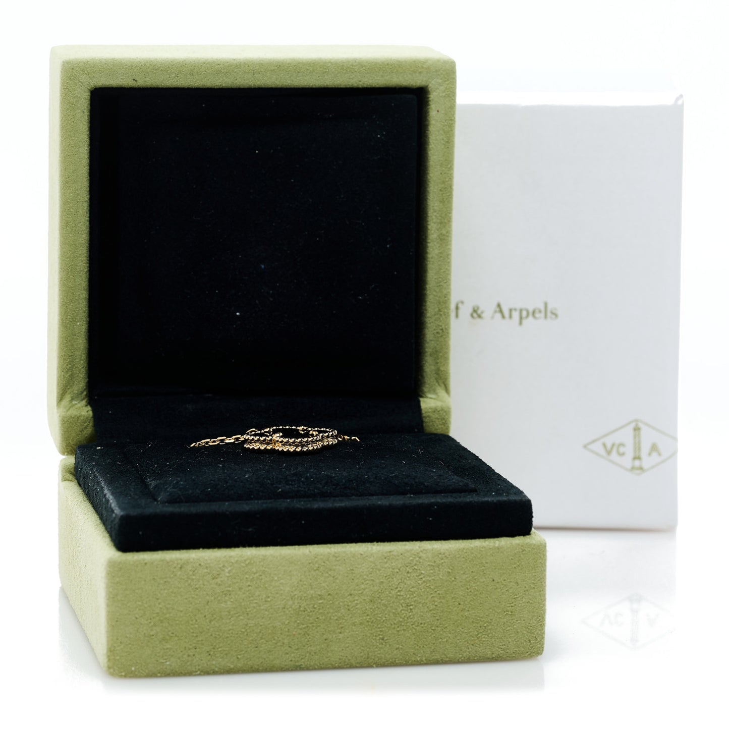 18K Yellow Gold Black Onyx Vintage Alhambra Pendant Necklace