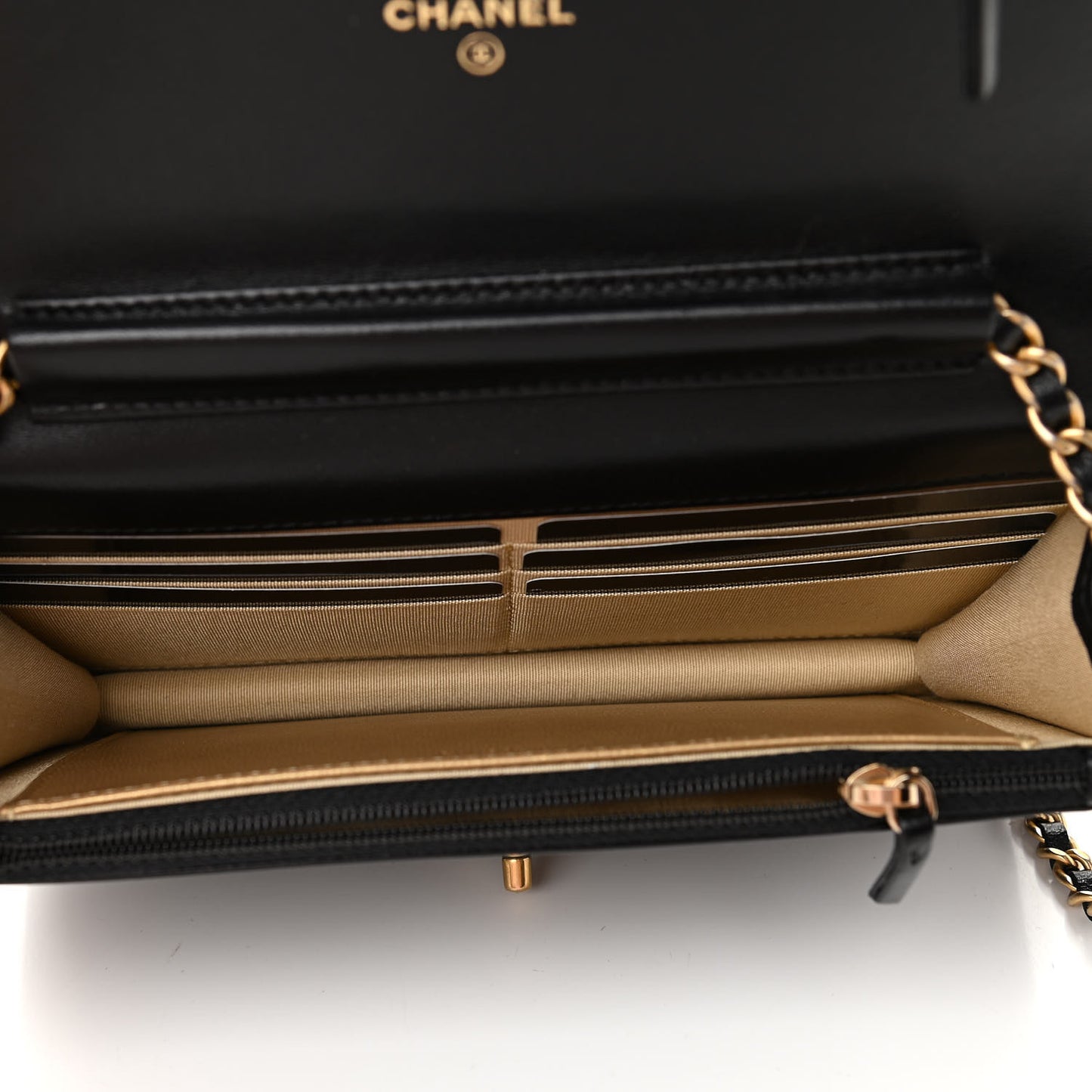 Lambskin Quilted CC Pearl Crush Wallet on Chain WOC Black