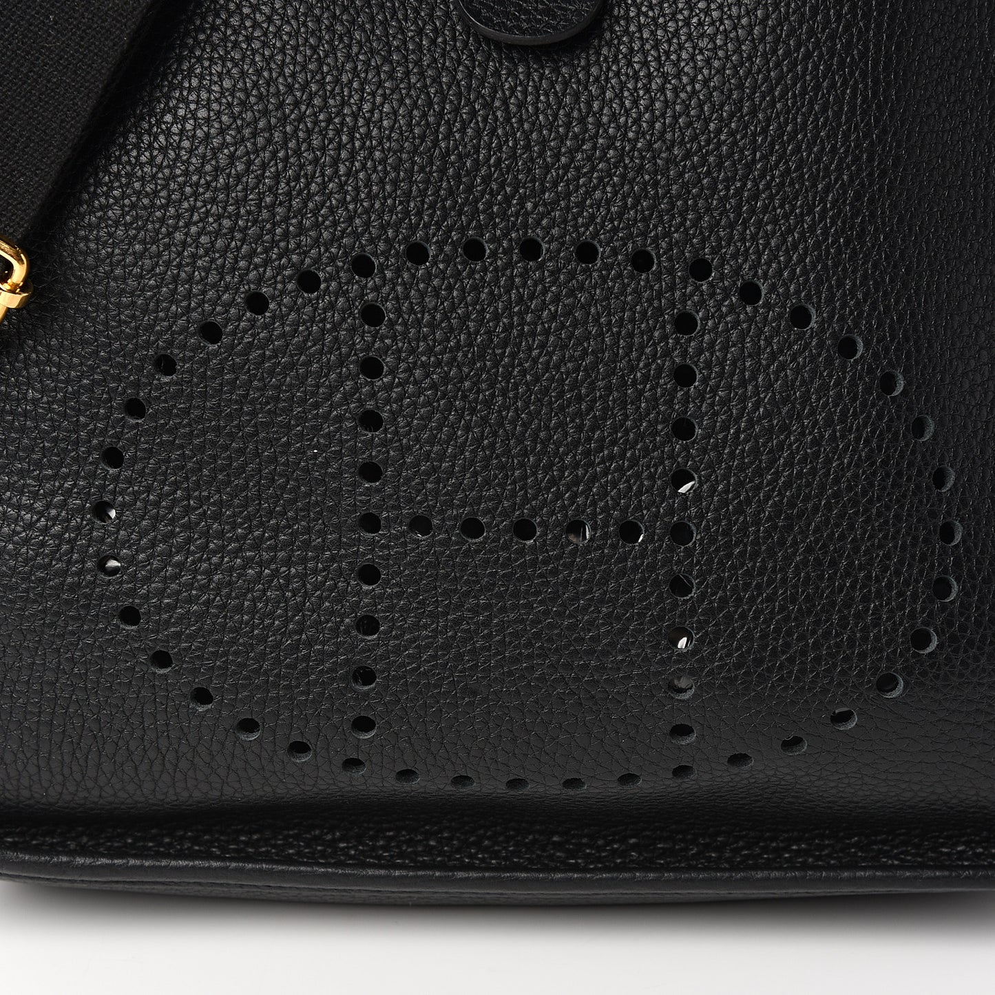 Taurillon Clemence Evelyne III PM Black