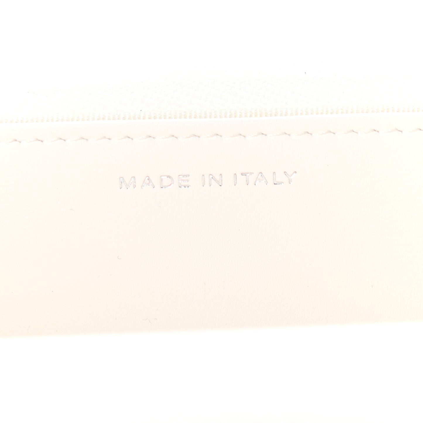 Caviar Quilted Wallet On Chain WOC White