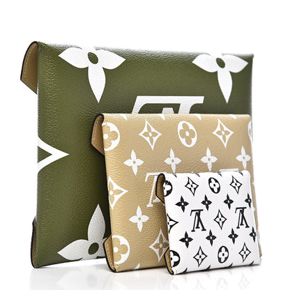 Louis Vuitton Monogram Giant Kirigami Pochette Set 3 of 7
