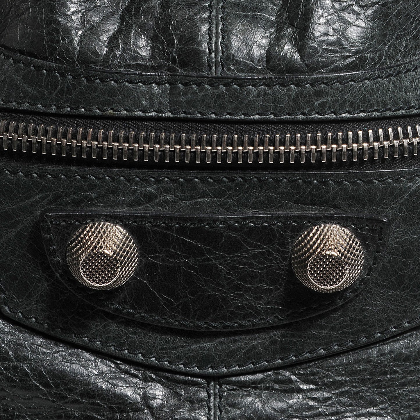 Agneau Giant 21 Silver Hardware Pompon Black