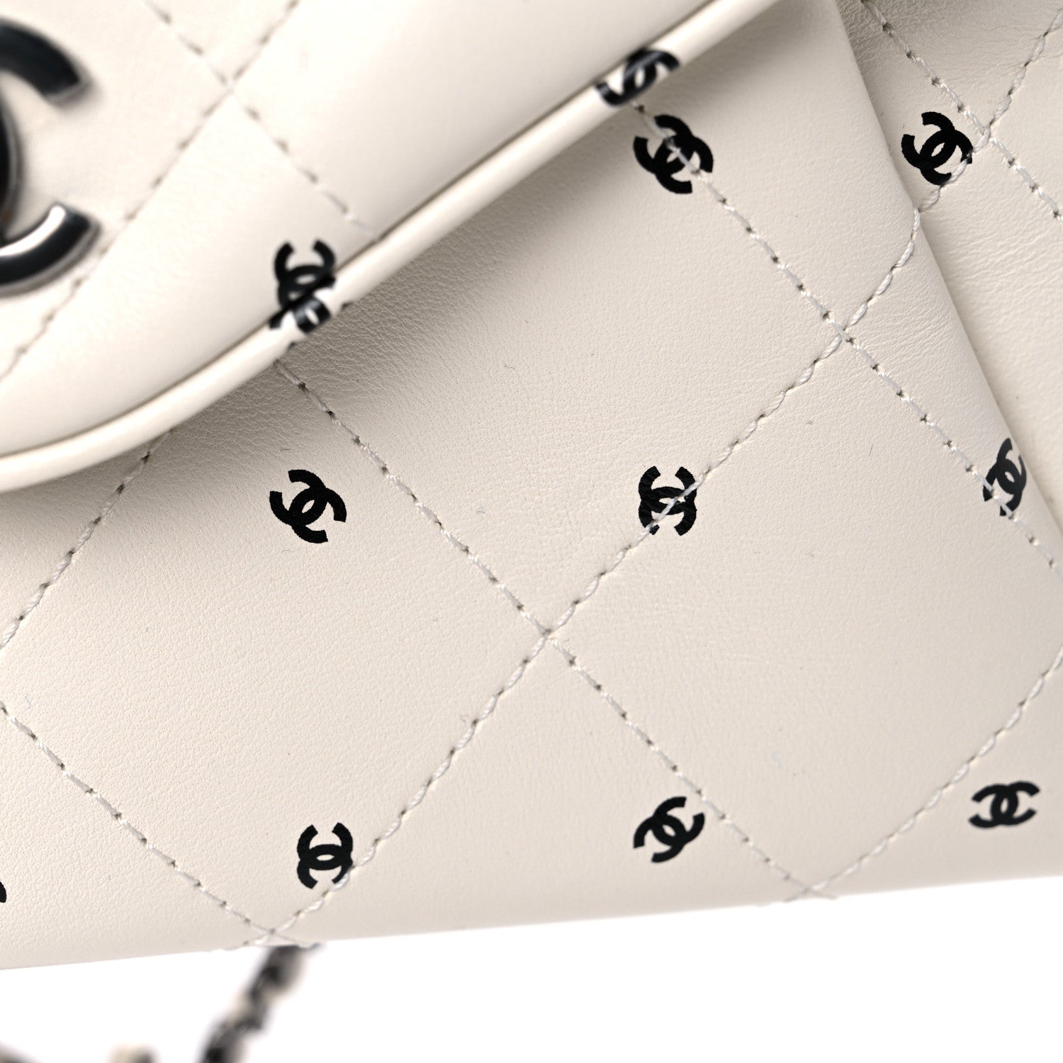 Chanel Printed Lambskin Logo CC Envelope Clutch With Chain White 7 of 13